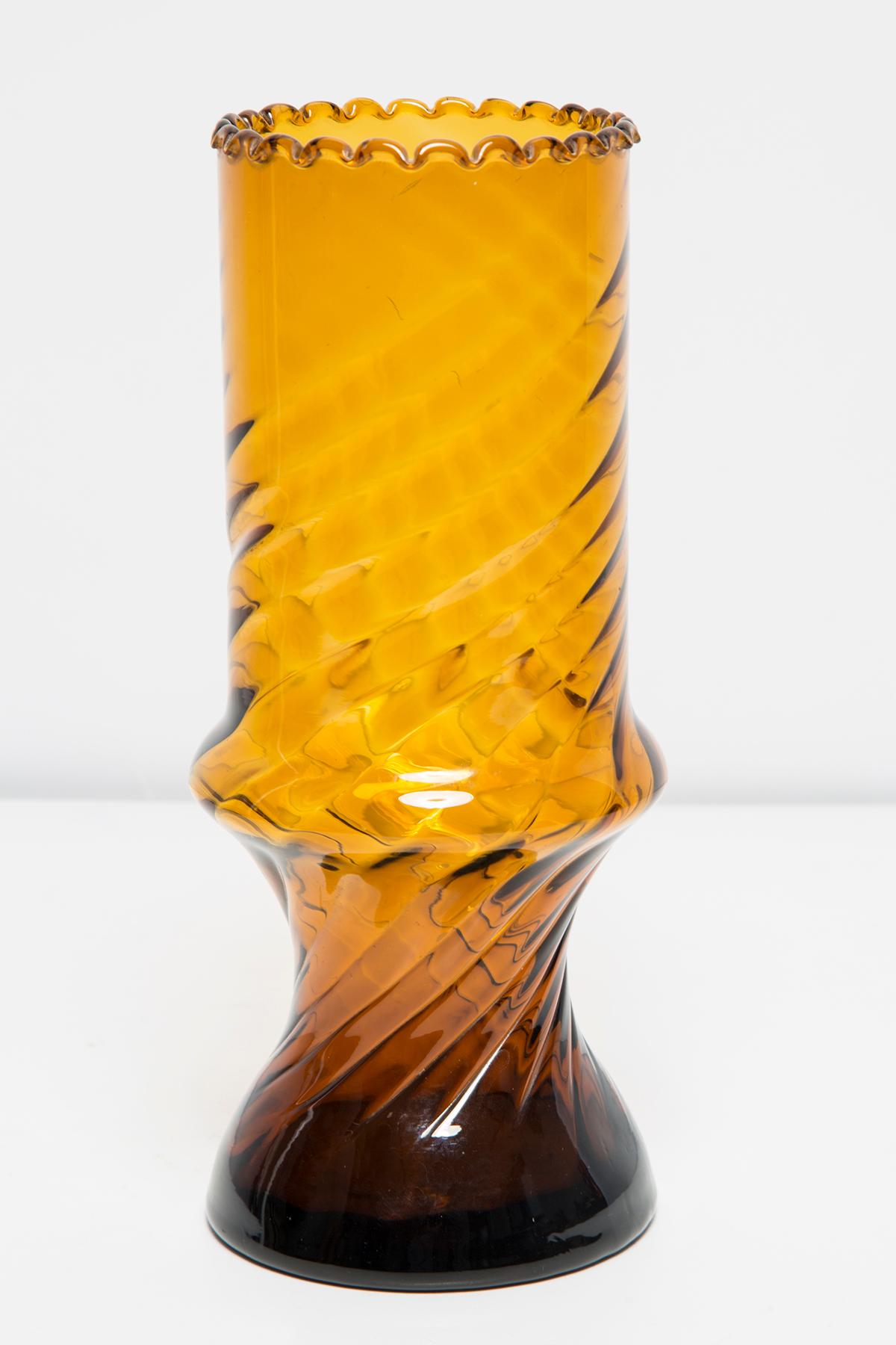 20th Century Mid Century Vintage Artistic Glass Yellow Vase with a Frill, Europe, 1970s For Sale