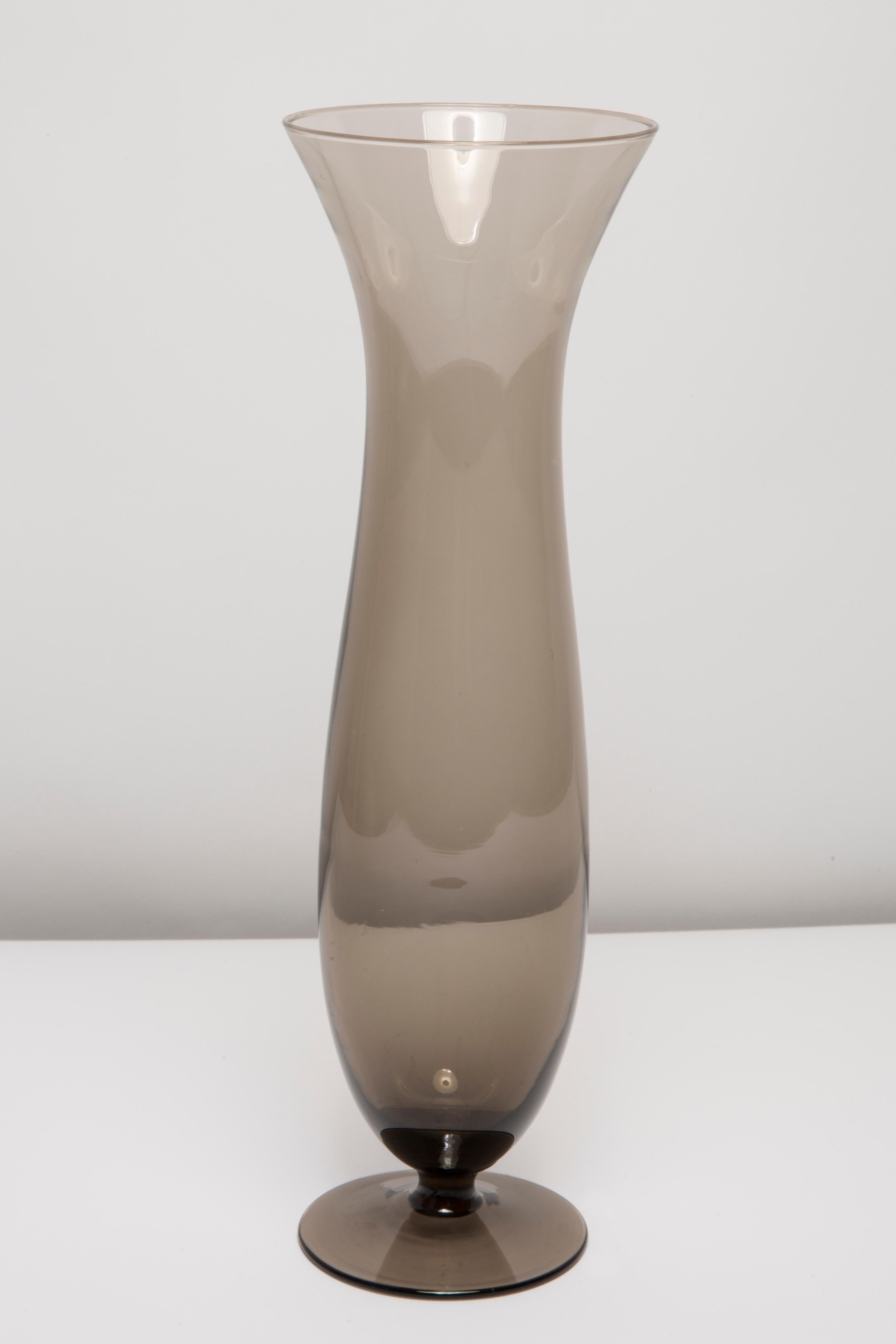 20th Century Mid Century Vintage Beige Slim Vase, Europe, 1960s For Sale