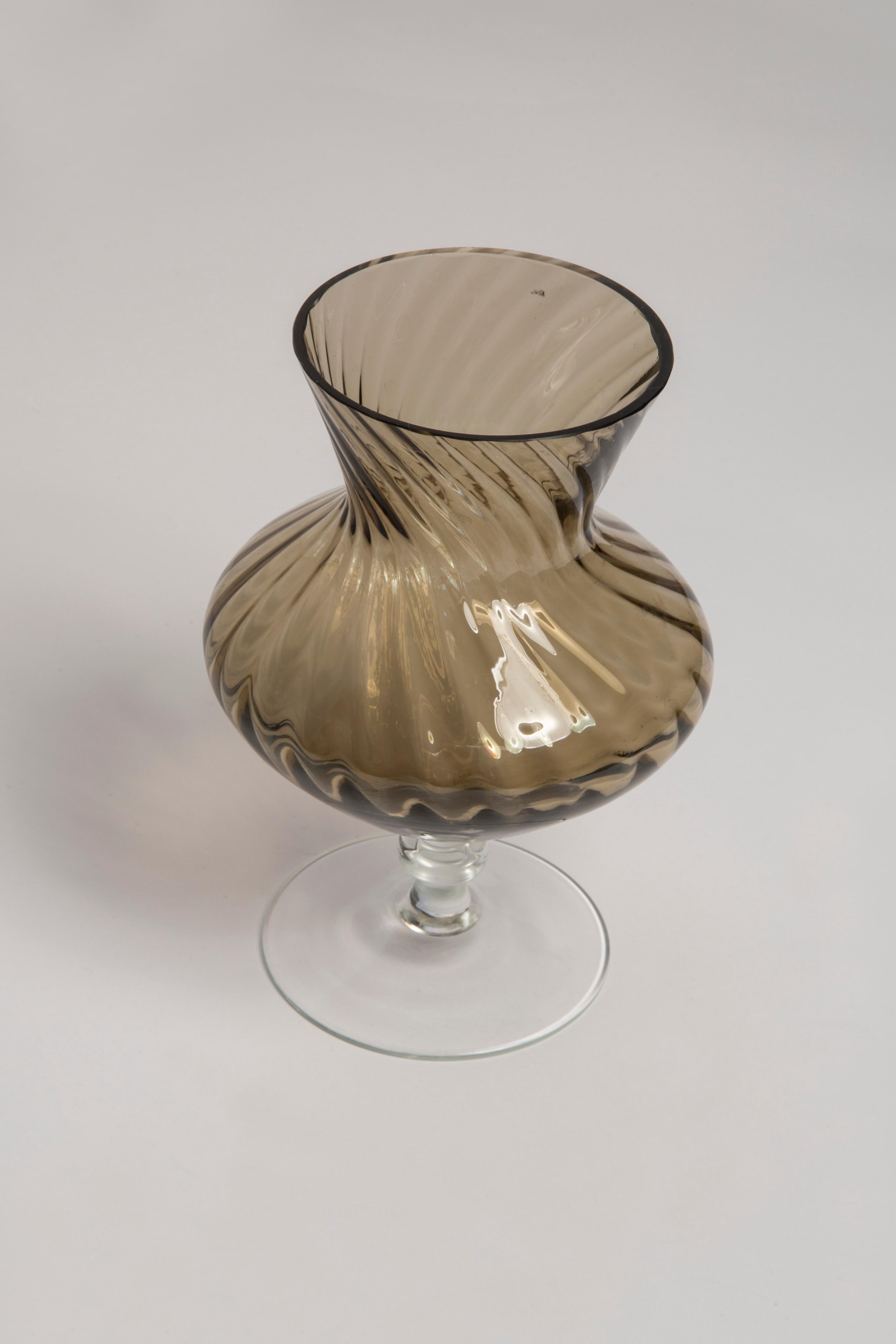 Beigefarbene Mid-Century-Vase, Europa, 1960er Jahre (20. Jahrhundert) im Angebot