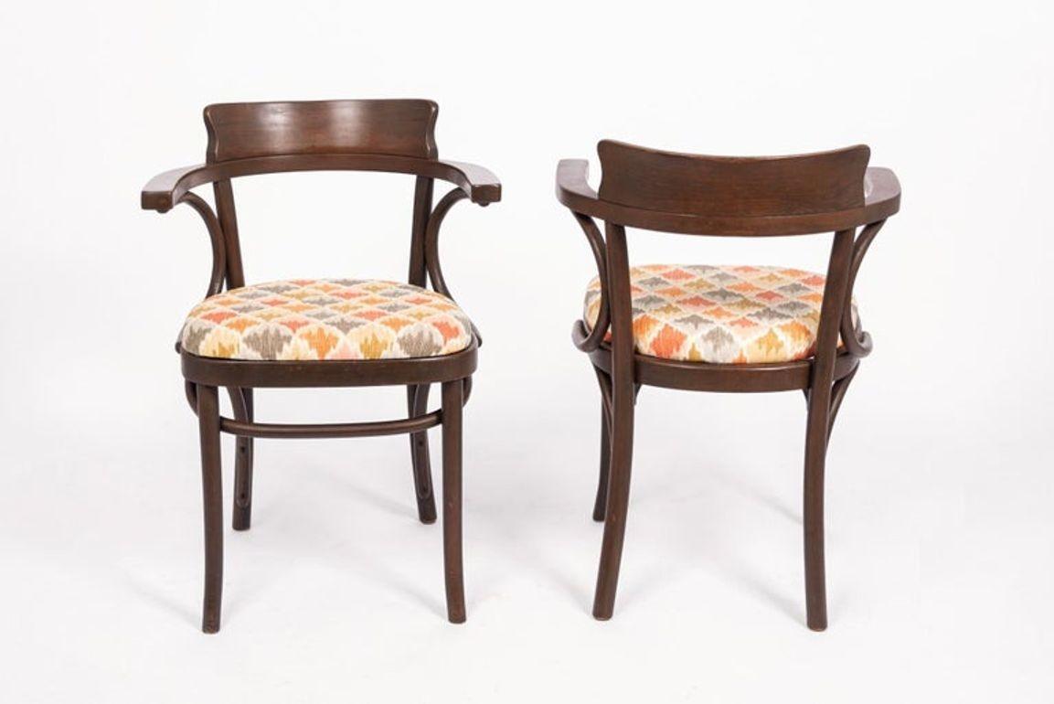 20th Century Mid Century Vintage Bentwood Cafe Dining Chairs in the Style of J&J Kohn For Sale