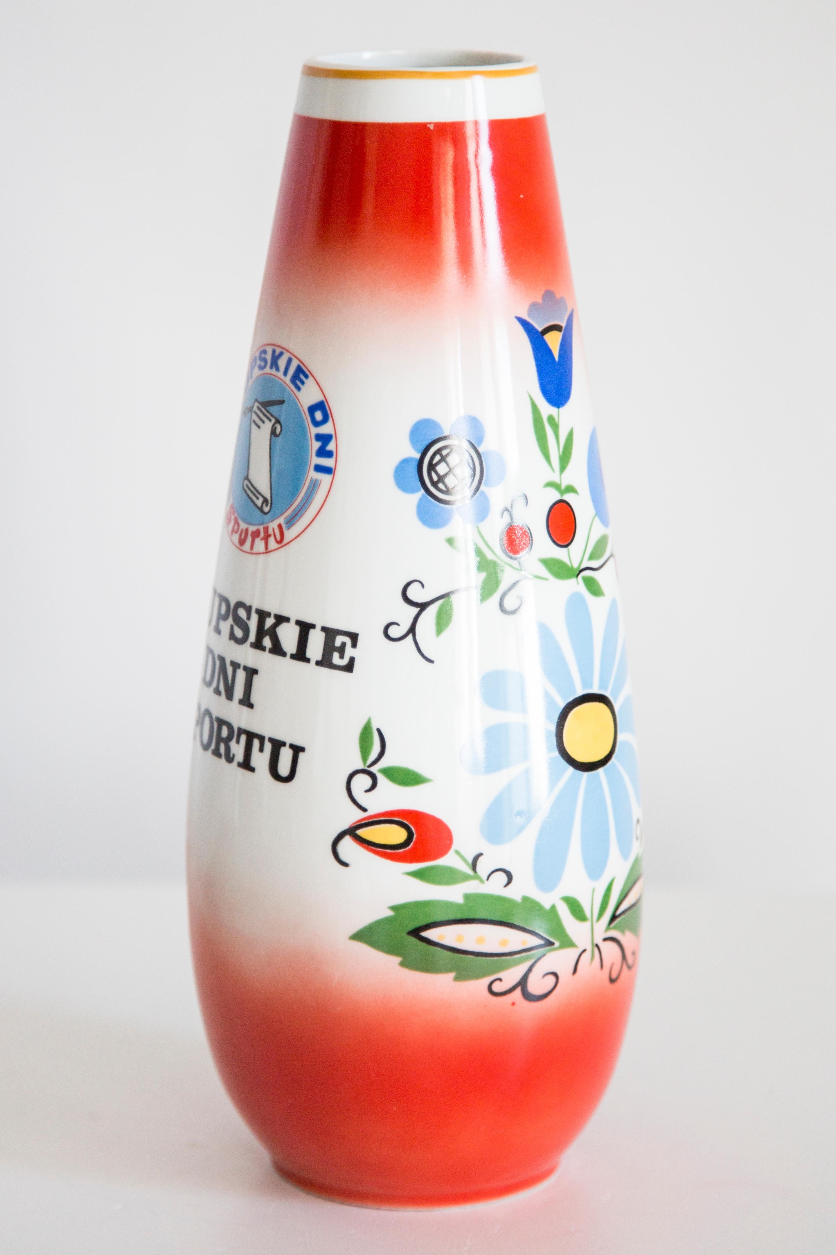 Polacco Vaso grande in ceramica porcellanata vintage di metà secolo, Bigli, Europa, anni '60 in vendita