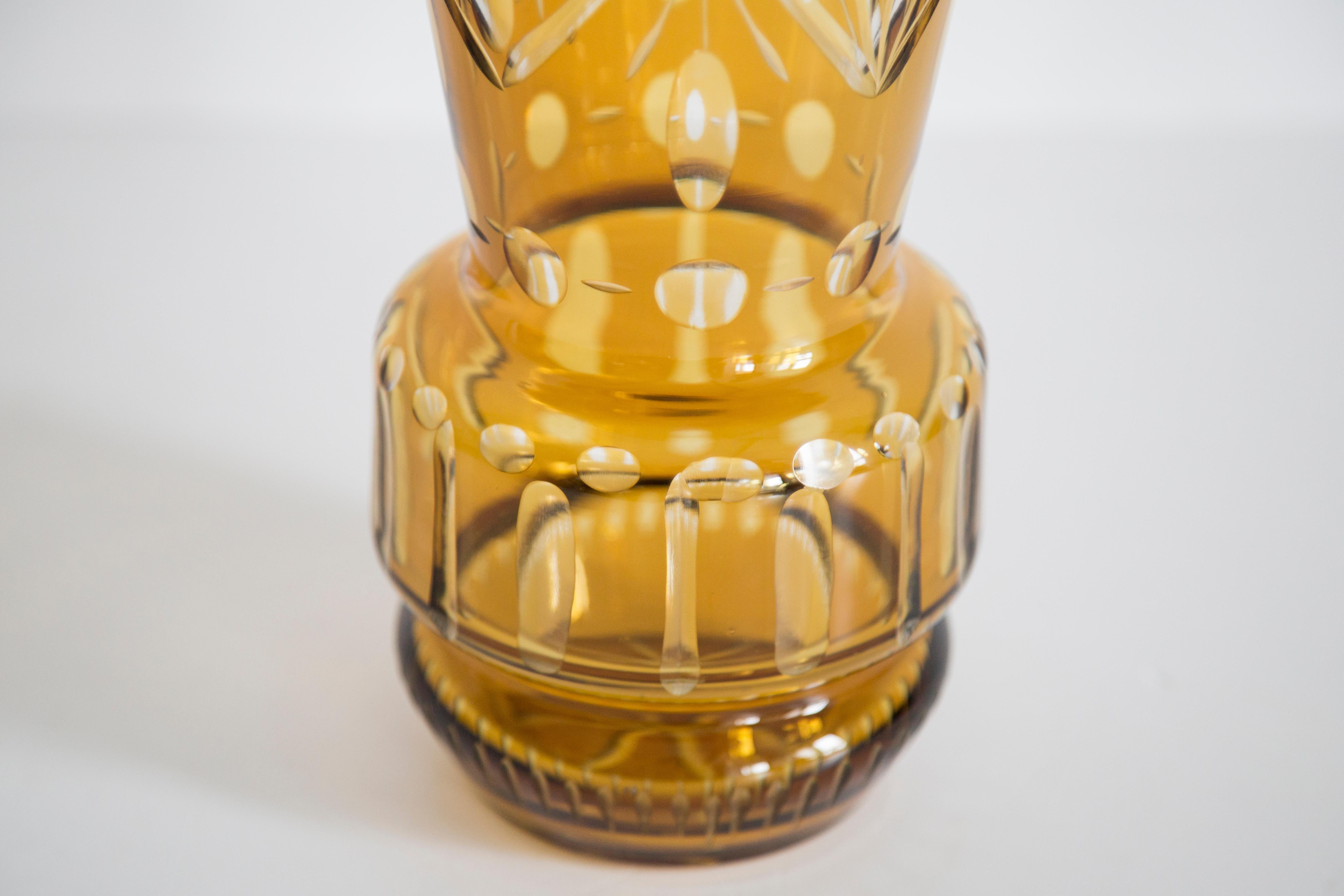 Mid Century Vintage Big Yellow Crystal Vase, 20th Century, Europe, 1960s For Sale 6