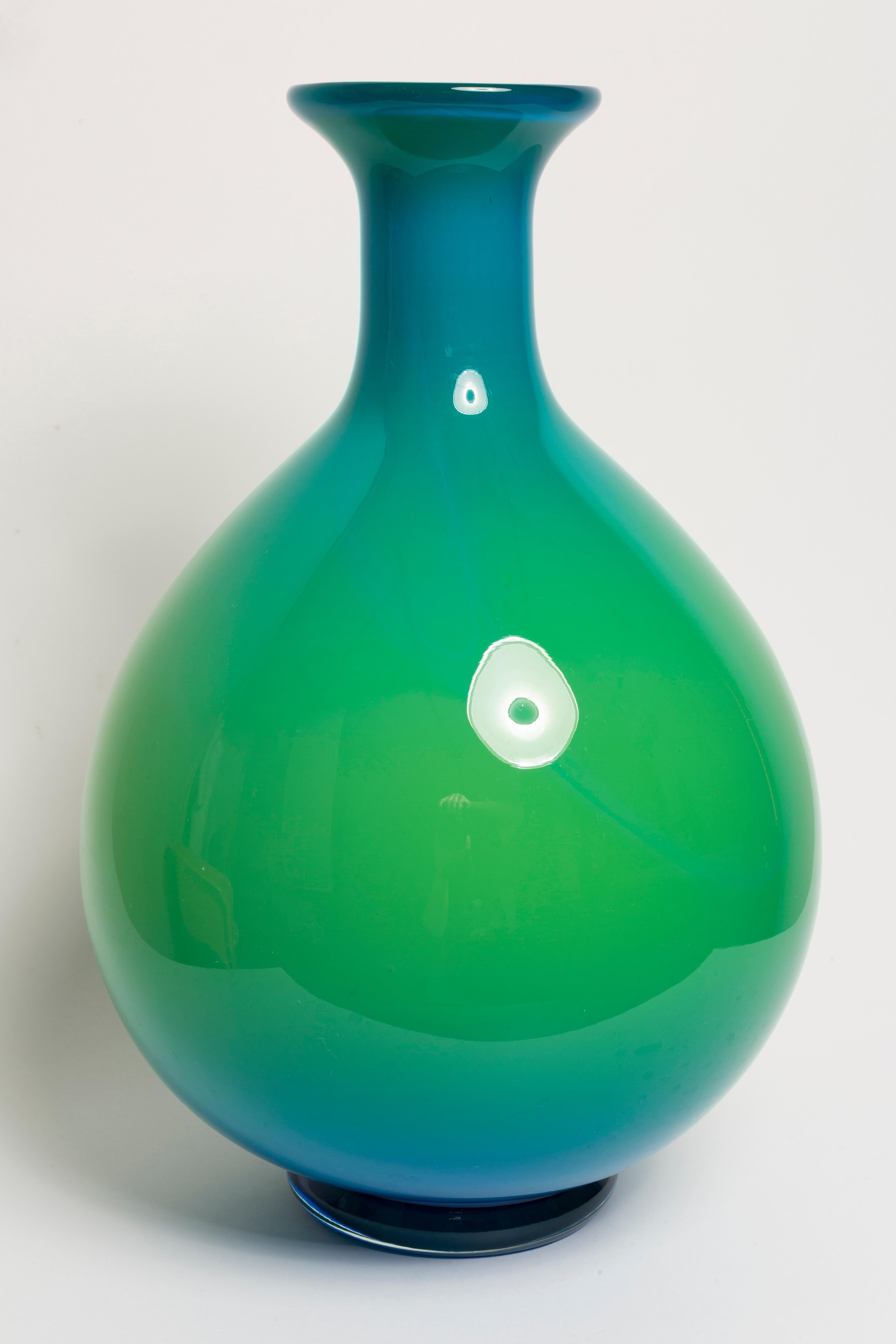 Blaue und grüne große Vintage-Vase aus der Mitte des Jahrhunderts, 20. Jahrhunderts, Europa, 1960er Jahre (Moderne der Mitte des Jahrhunderts) im Angebot