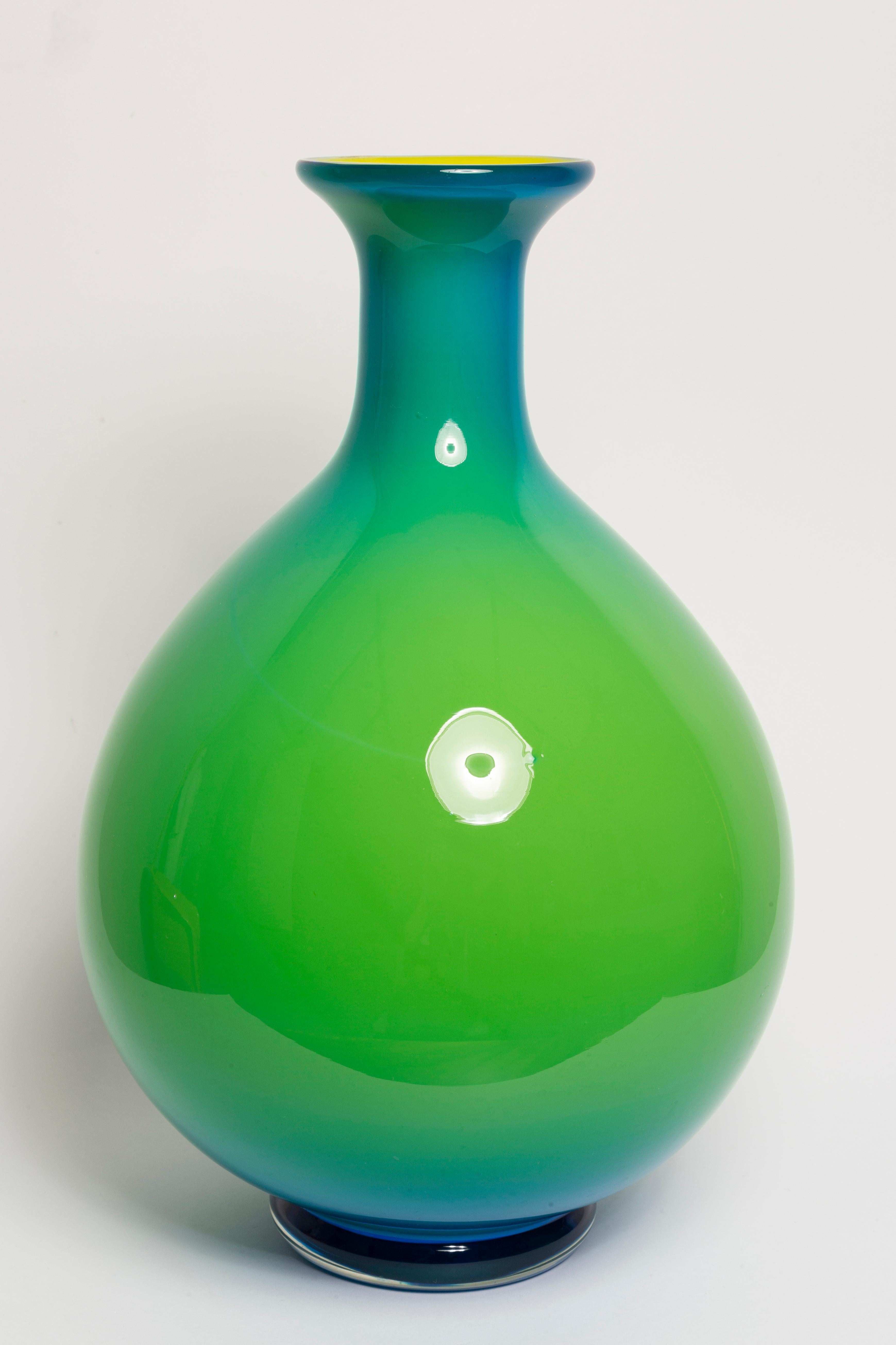 Mid Century Vintage Blue and Green Big Vase, 20th Century, Europe, 1960s For Sale 1