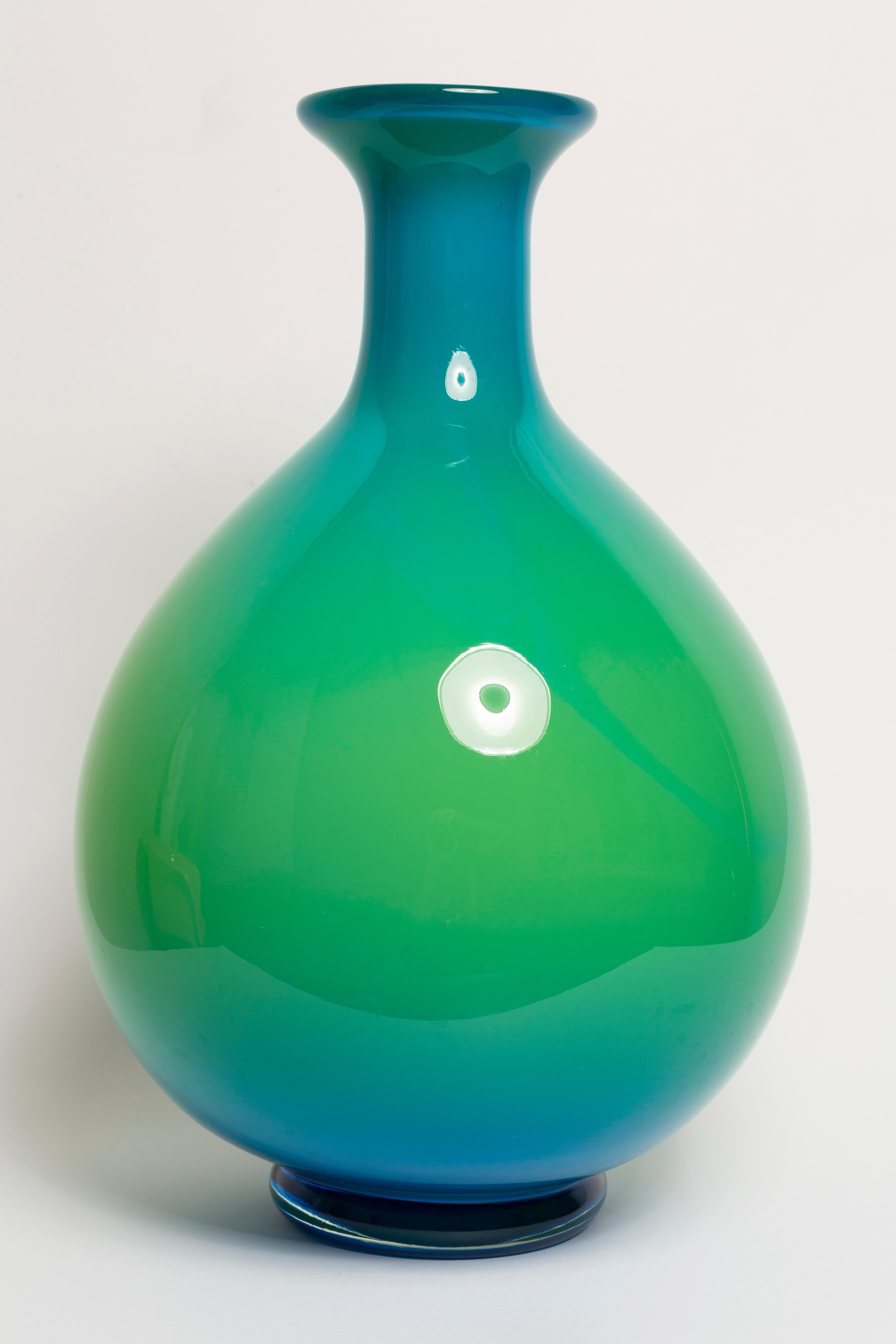 Blaue und grüne große Vintage-Vase aus der Mitte des Jahrhunderts, 20. Jahrhunderts, Europa, 1960er Jahre im Angebot 3