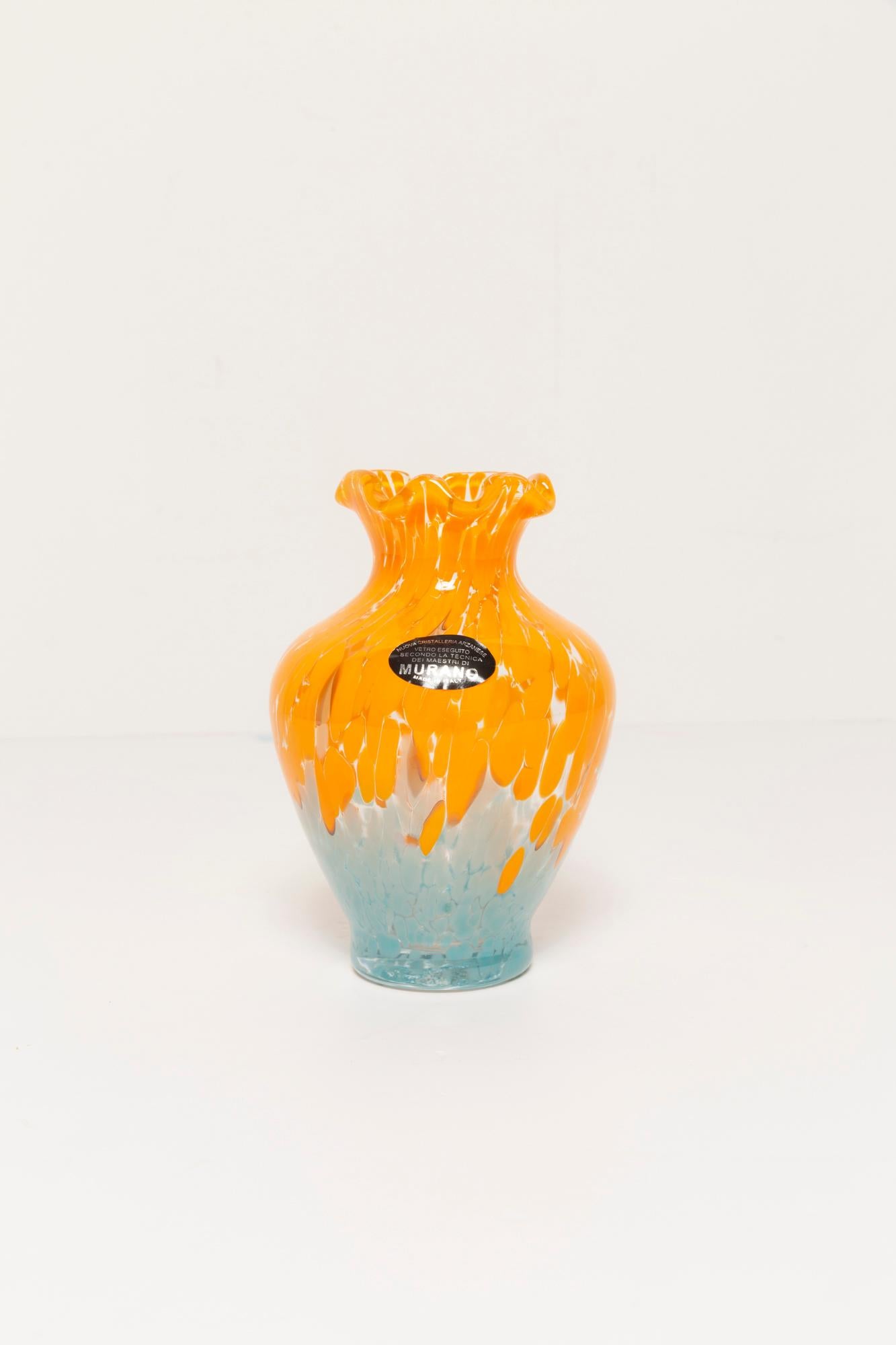 Midcentury Vintage Blue and Orange Dots Murano Vase, Italy, 1960s In Excellent Condition For Sale In 05-080 Hornowek, PL
