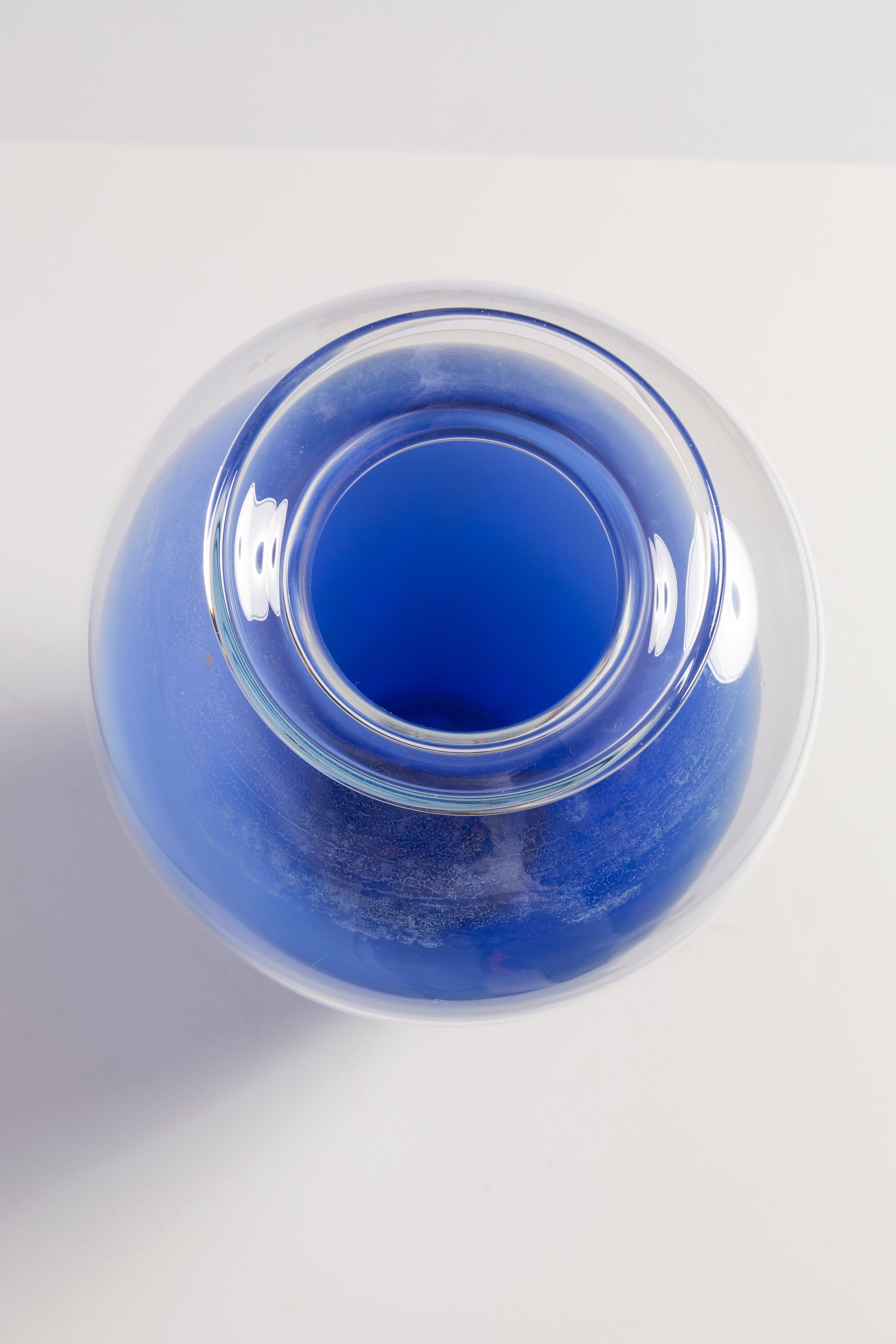 Mid-Century Modern Grand vase bleu et transparent du milieu du siècle dernier, Italie, années 1960 en vente
