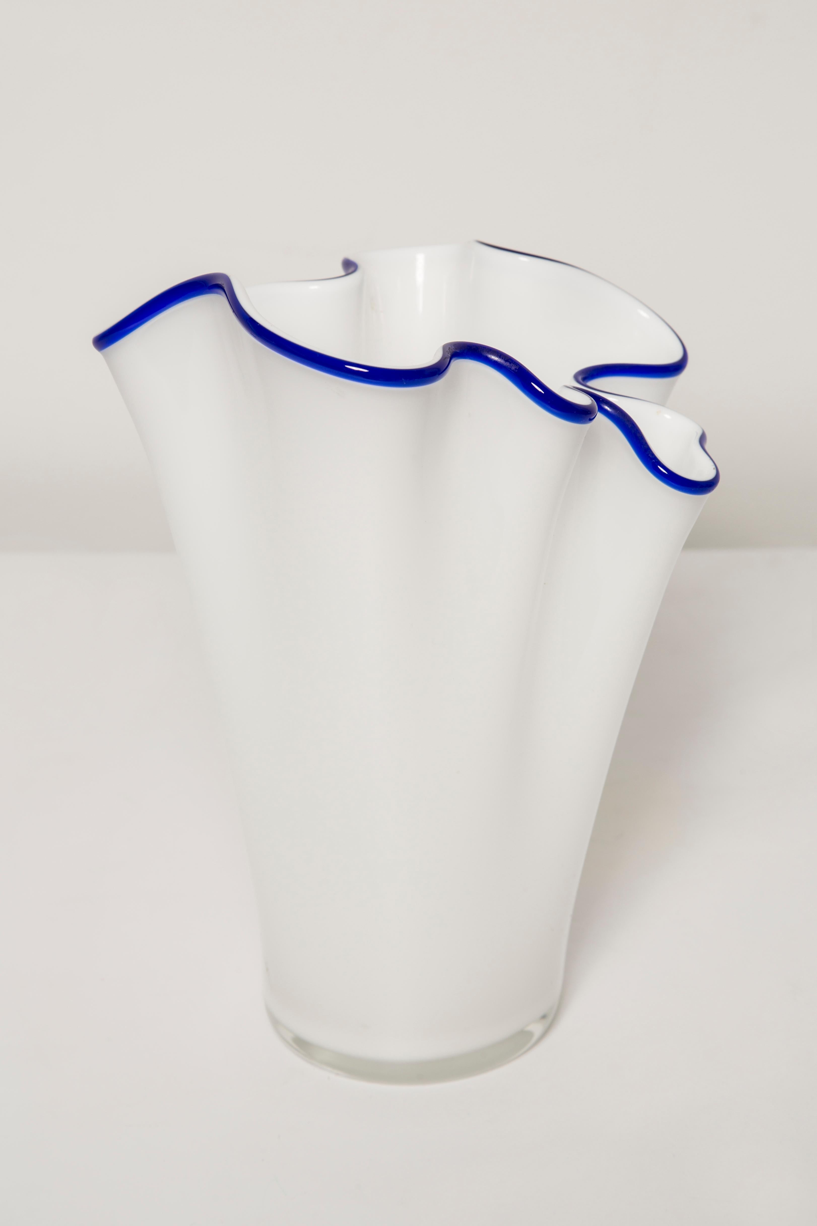 Mid Century Vintage Blue and White Vase, Italy, 1960s In Good Condition For Sale In 05-080 Hornowek, PL