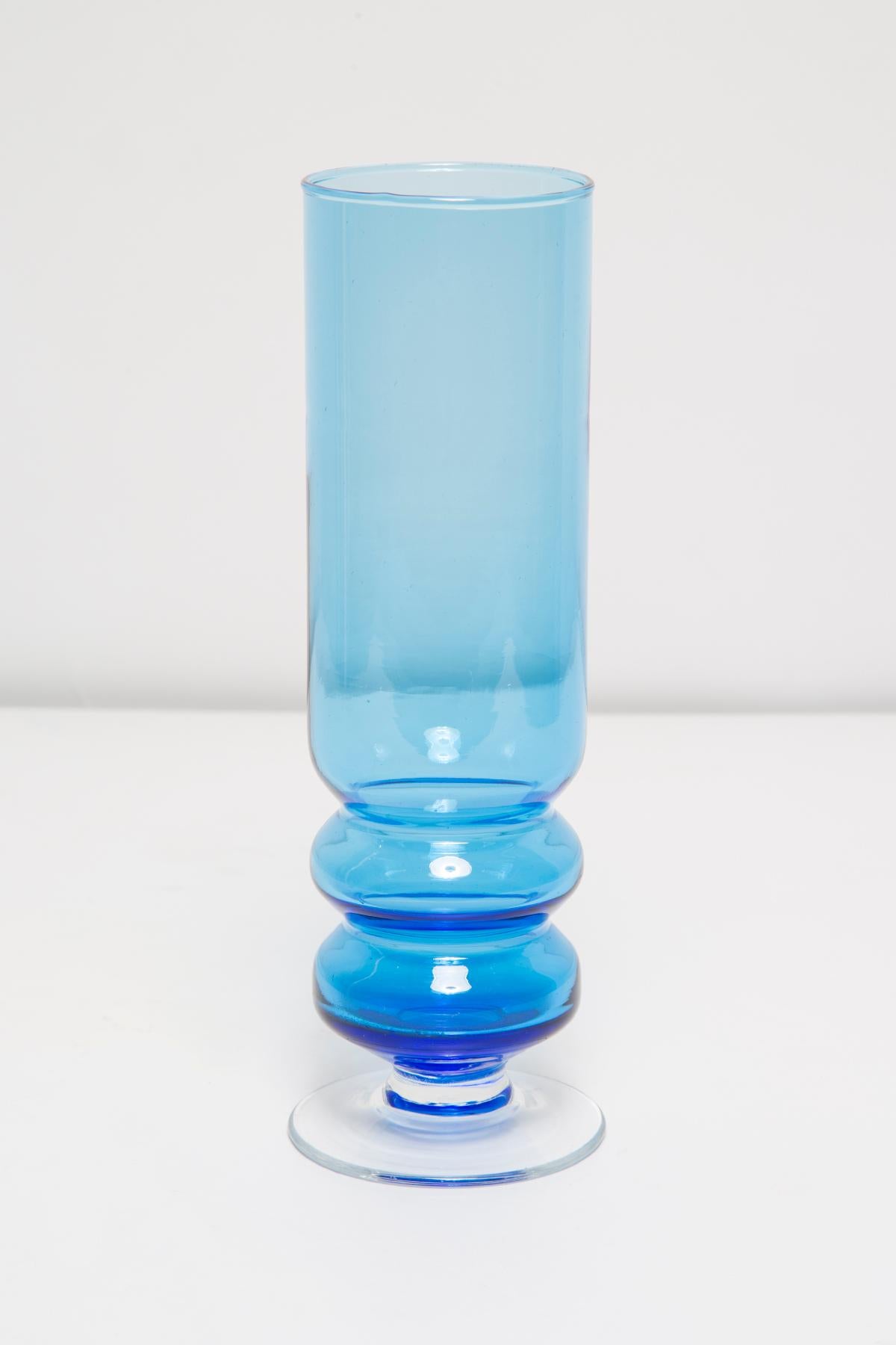 Mid Century Vintage Blue Decorative Glass Vase, Europe, 1960s In Excellent Condition For Sale In 05-080 Hornowek, PL