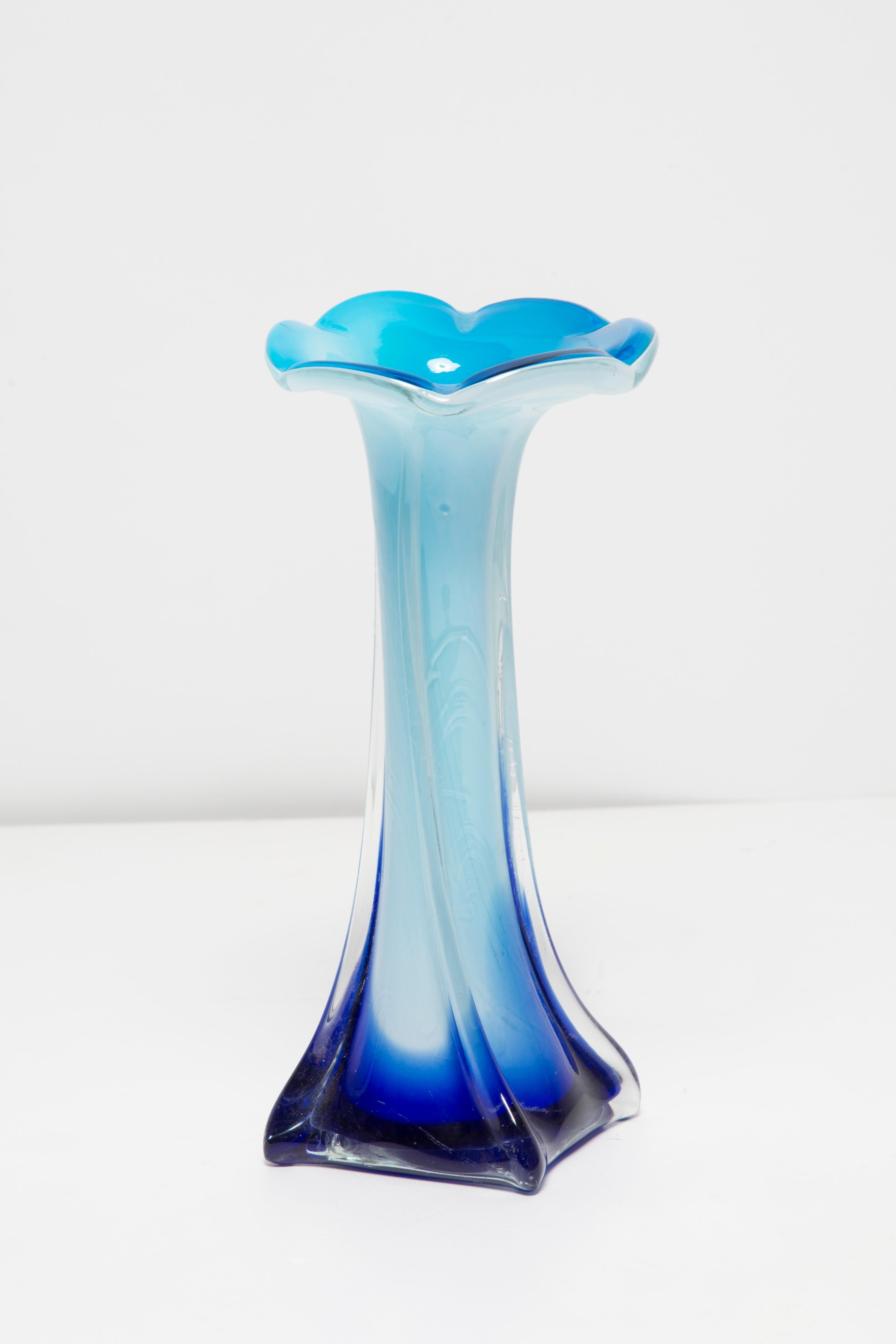 Mid Century Vintage Blue Decorative Murano Glass Calla Vase, Europe, 1960s For Sale 1