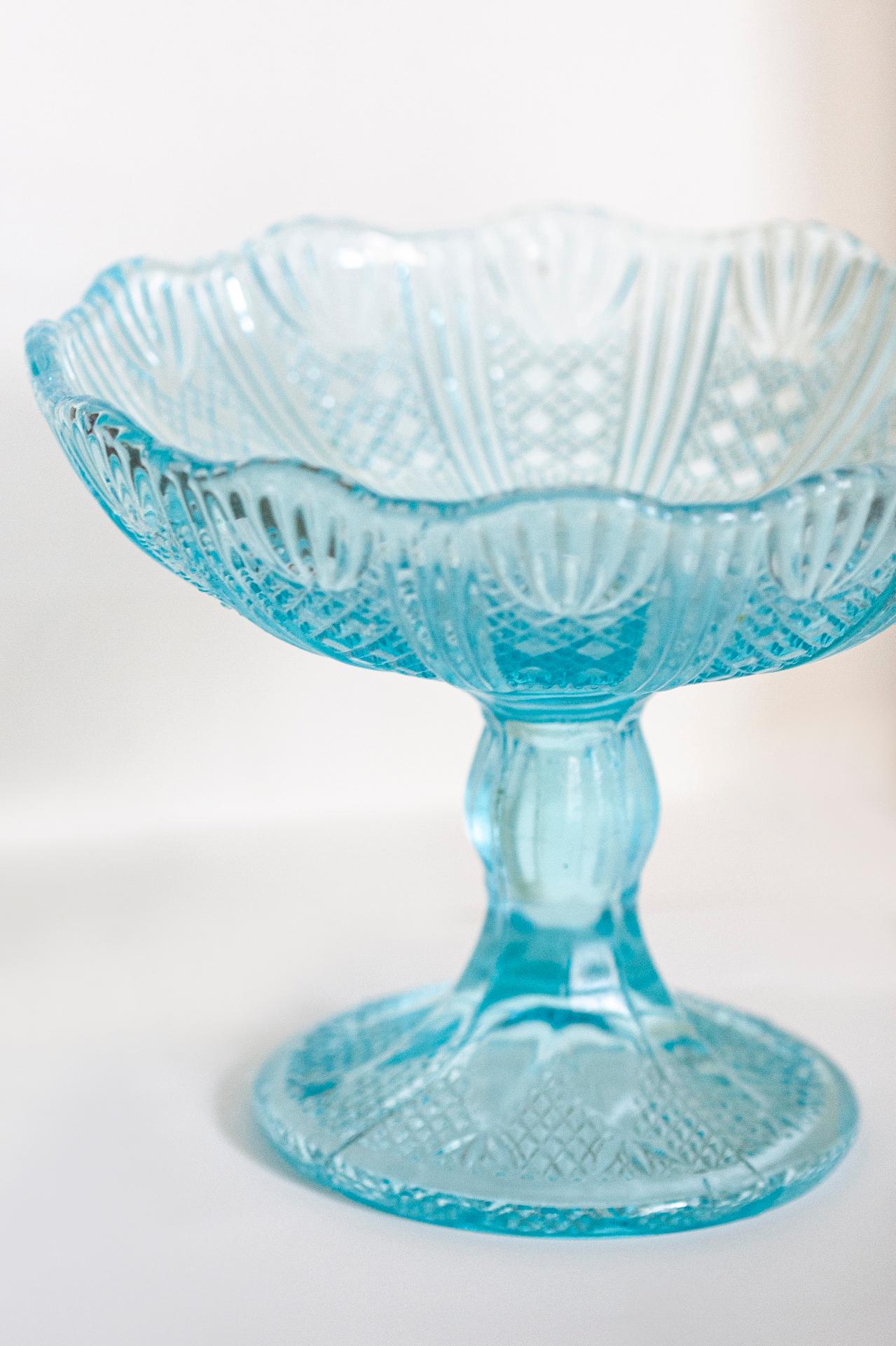 Mid Century Vintage Blue Glass Sugar or Fruit Bowl, Italy, 1960s For Sale 3
