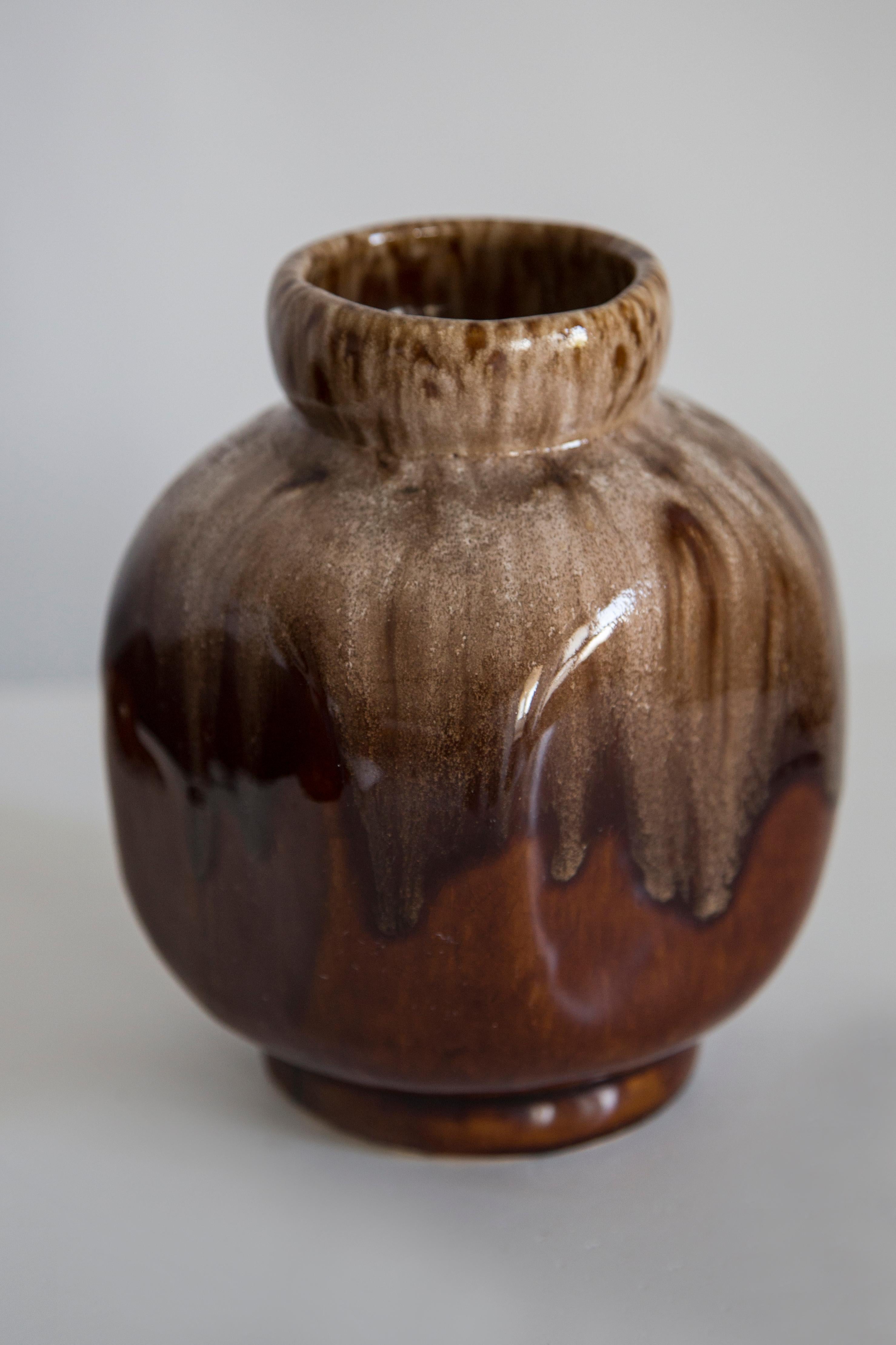 Polish Mid Century Vintage Brown Small Ceramic Vase, Europe, 1960s For Sale