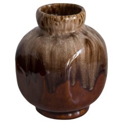 Mid Century Vintage Brown Kleine Keramikvase, Europa, 1960er Jahre