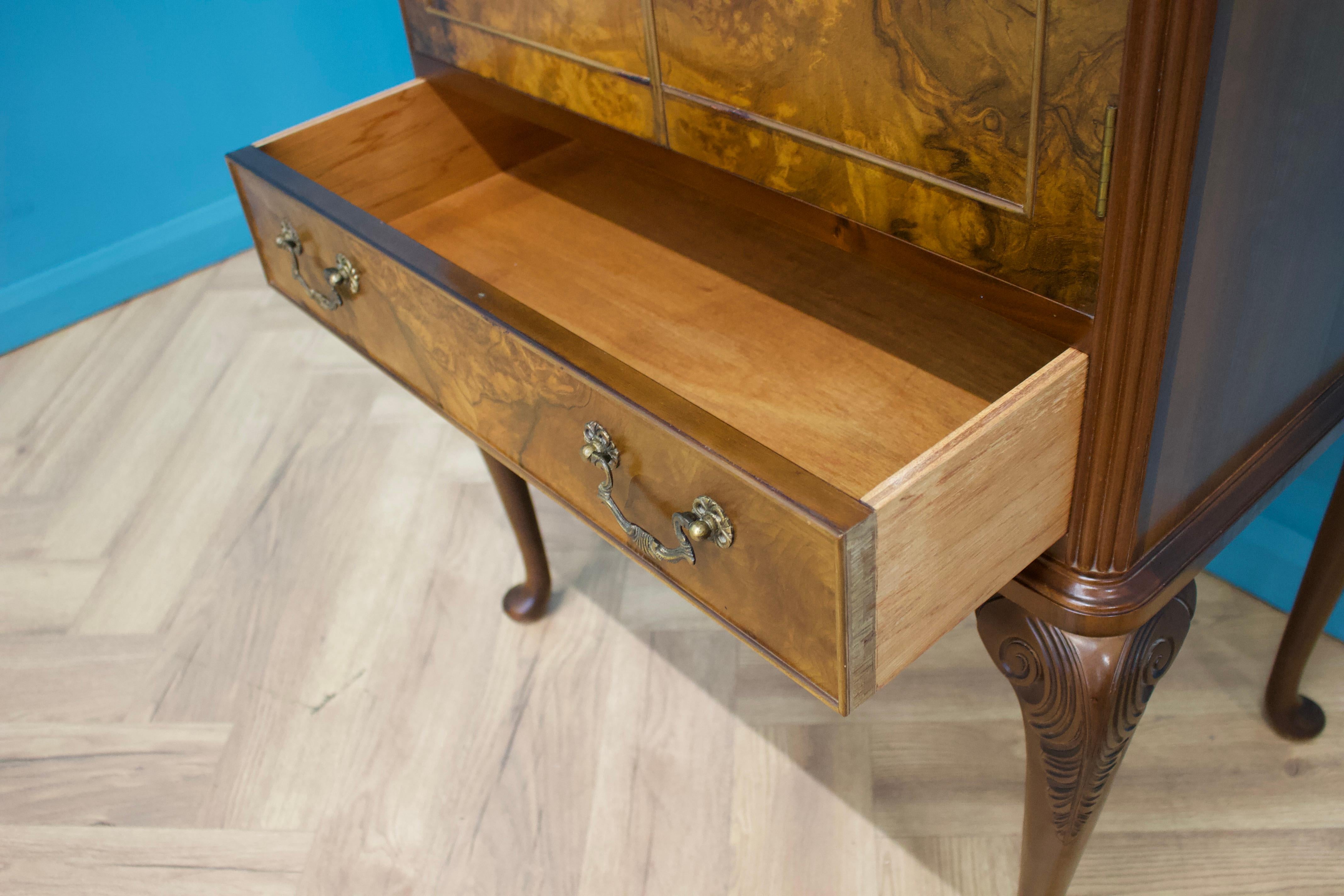 20th Century Mid Century Vintage Burr Walnut Queen Anne Style Drinks Cabinet, 1970s