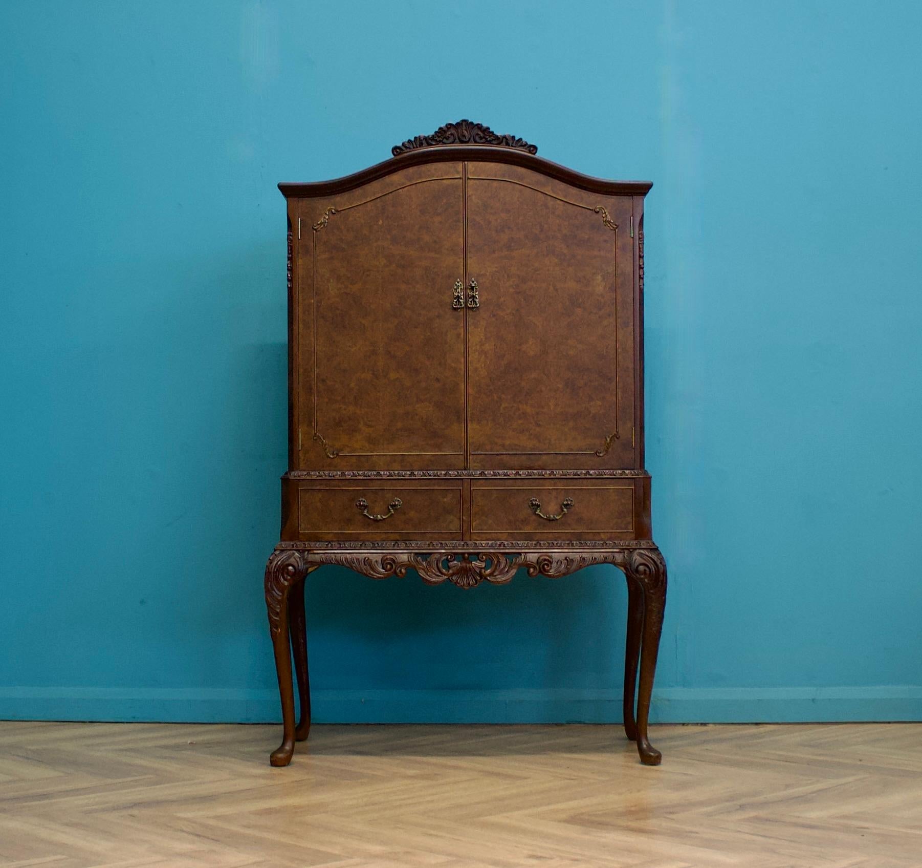 Mid-Century Modern Mid Century Vintage Burr Walnut Queen Anne Style Drinks Cocktail Cabinet, 1950s For Sale