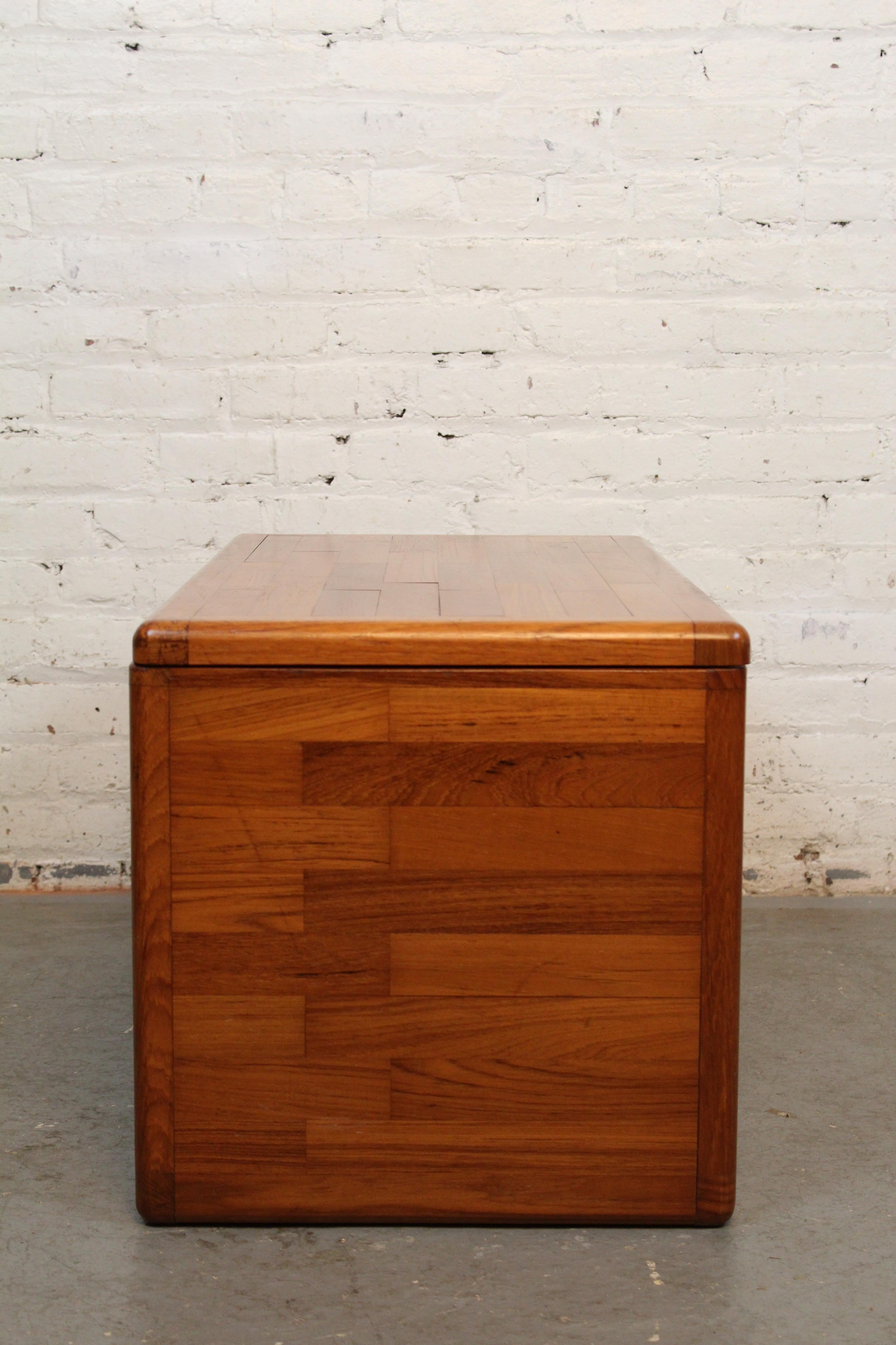 Mid-Century Vintage Butcher Block Hope Chest 7