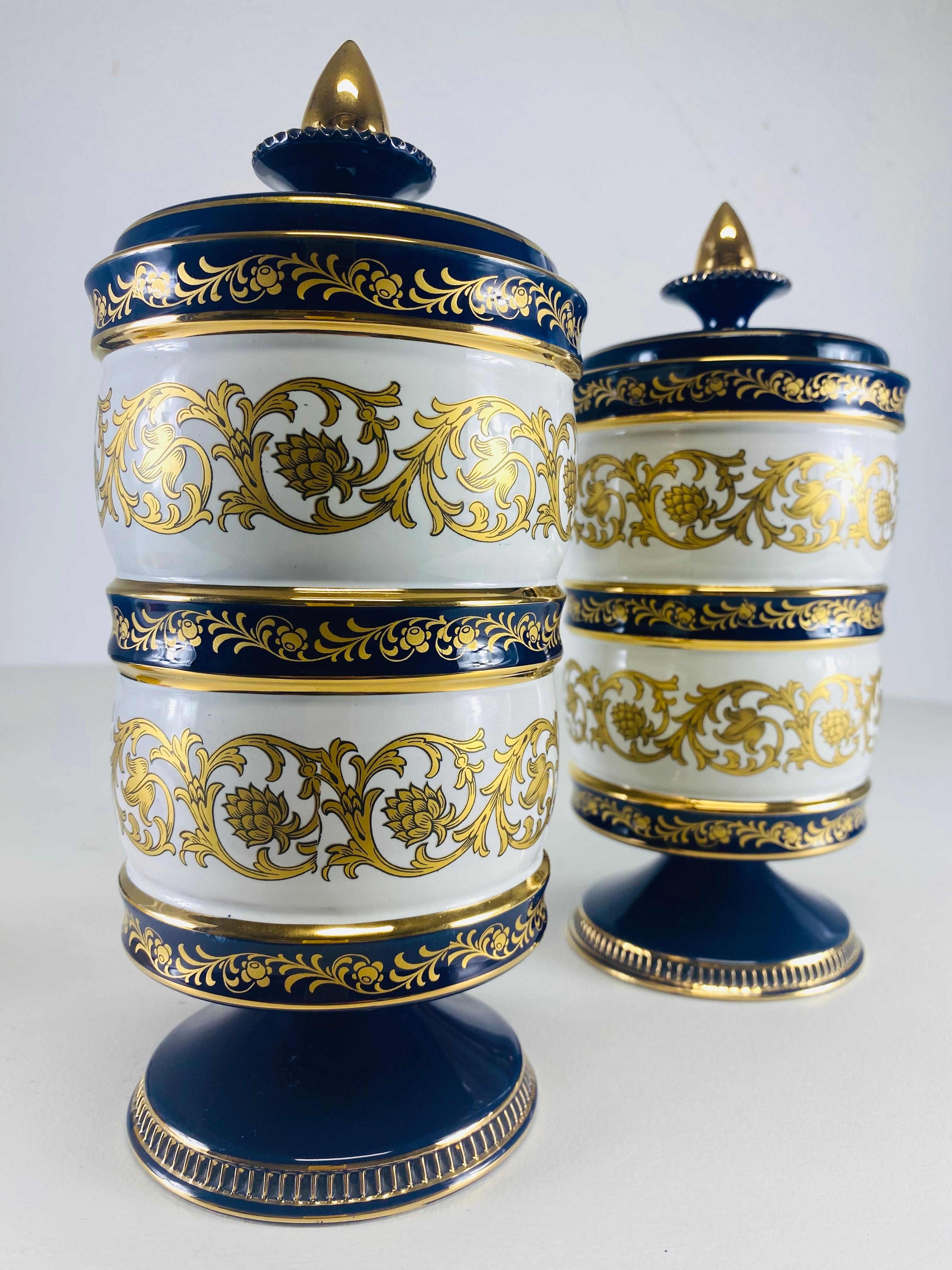 Metà XX secolo Barattoli di porcellana italiana blu cobalto e oro della metà del secolo scorso in vendita
