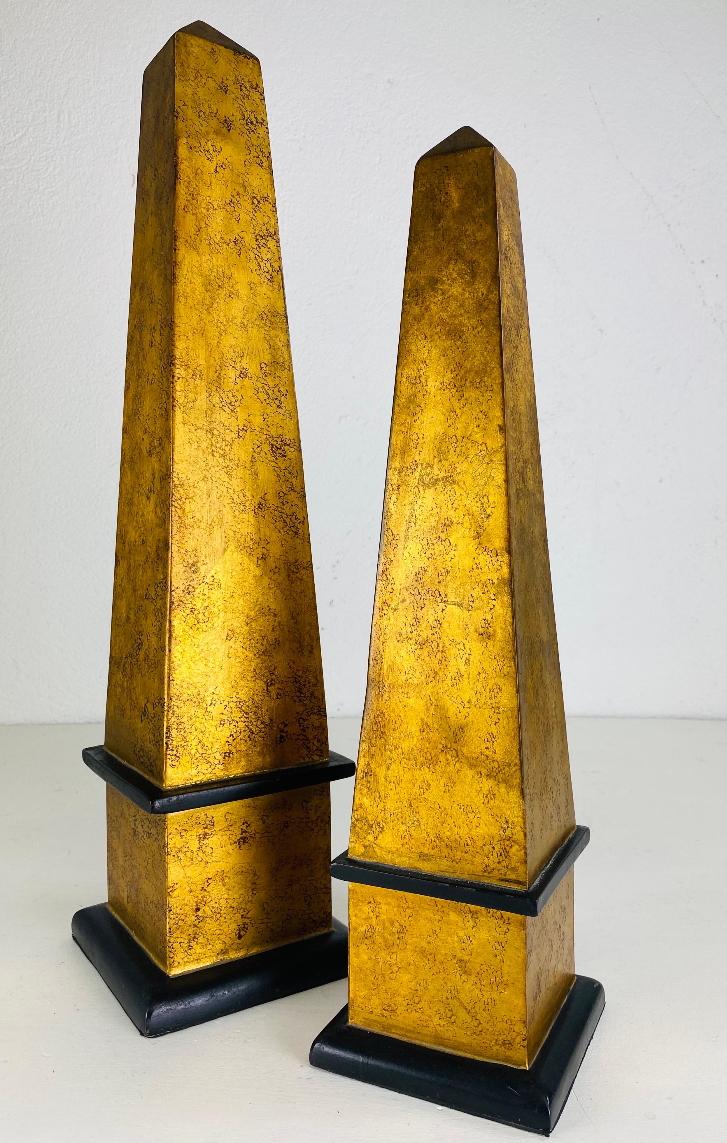 Mid century vintage complementary pair of wooden obelisks In Good Condition In Allentown, PA