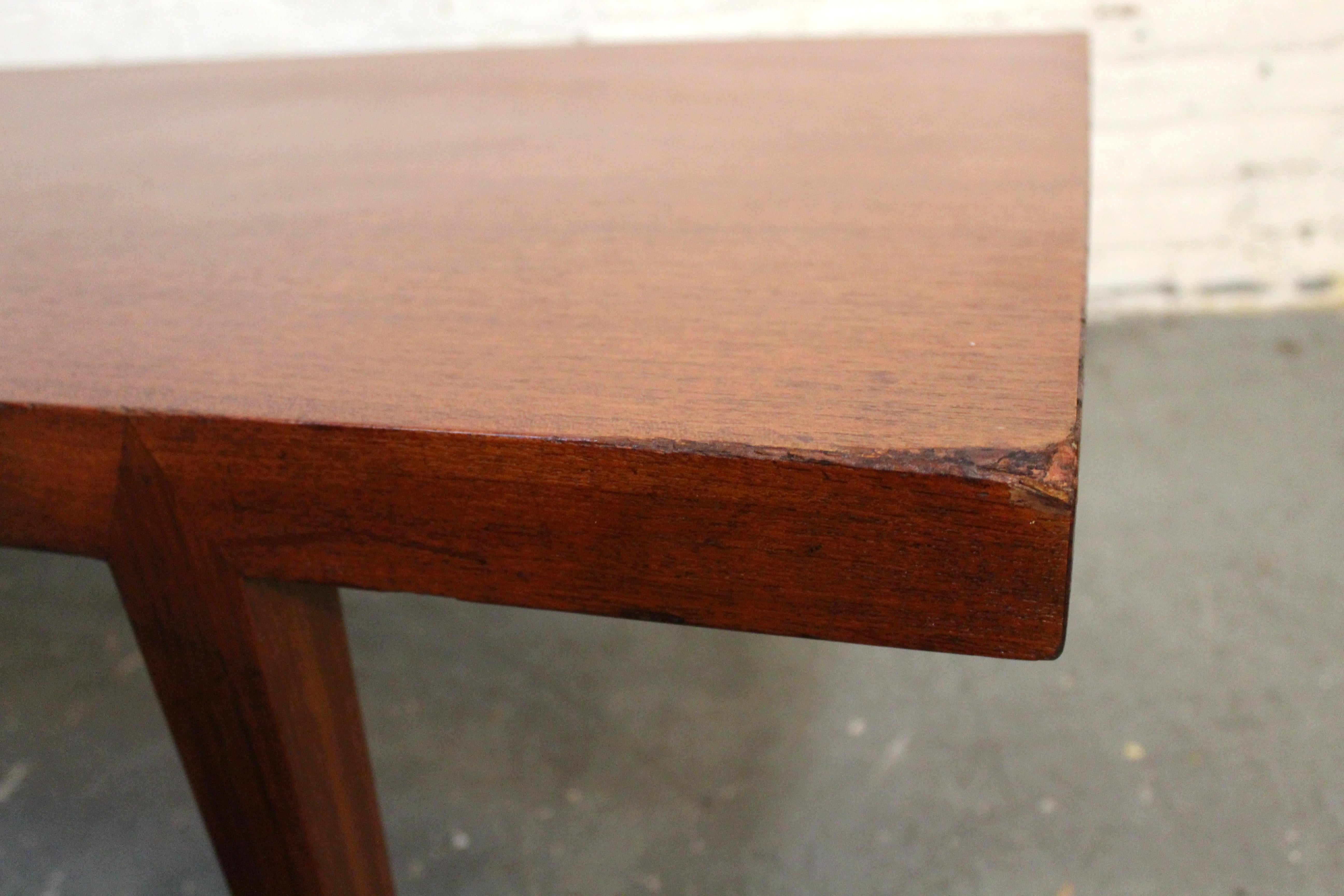 Mid-Century Vintage Danish Modern Teak Couchtisch im Angebot 6
