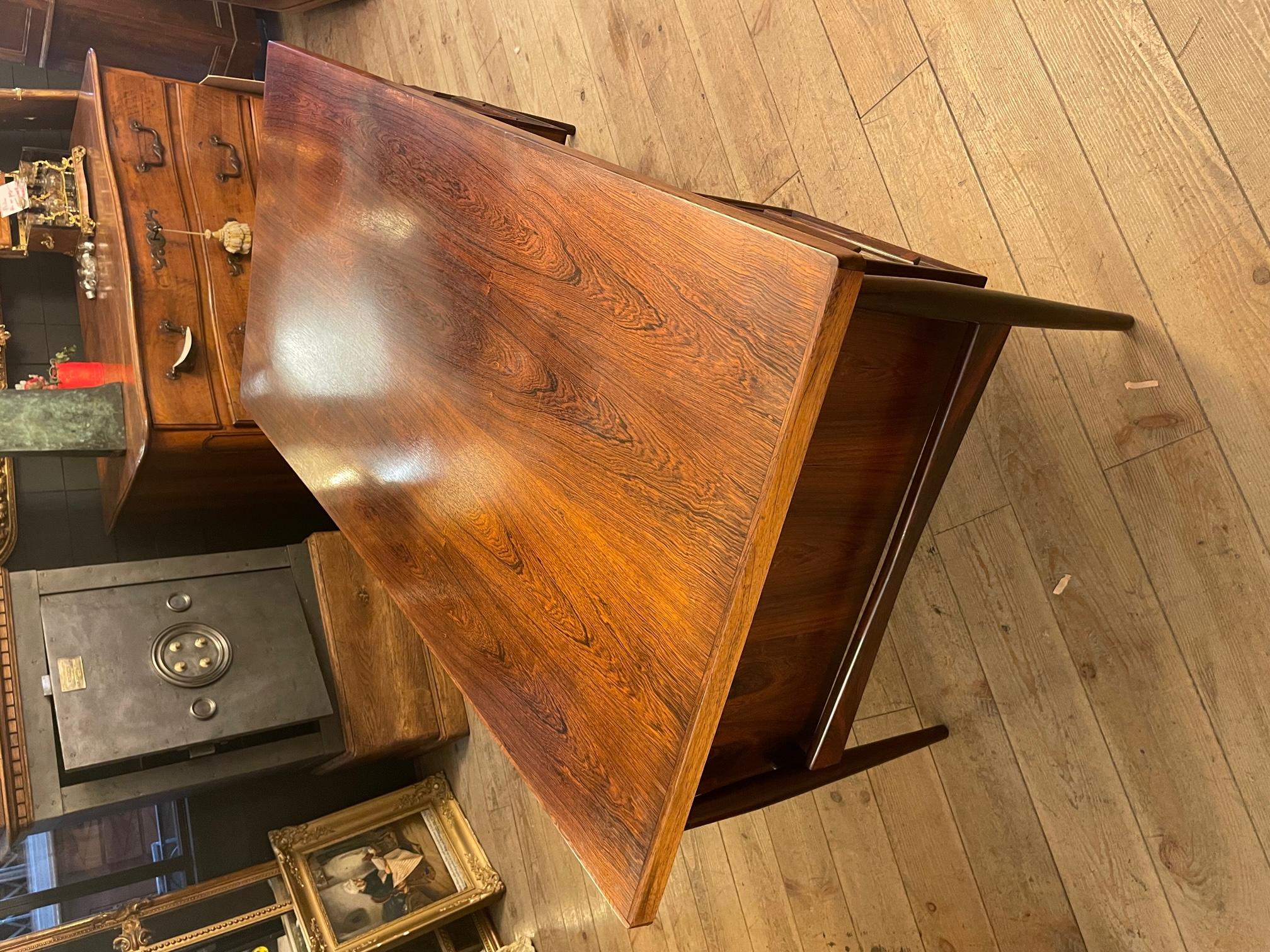 Mid Century Vintage Danish Rosewood Desk by Arne Vodder 12