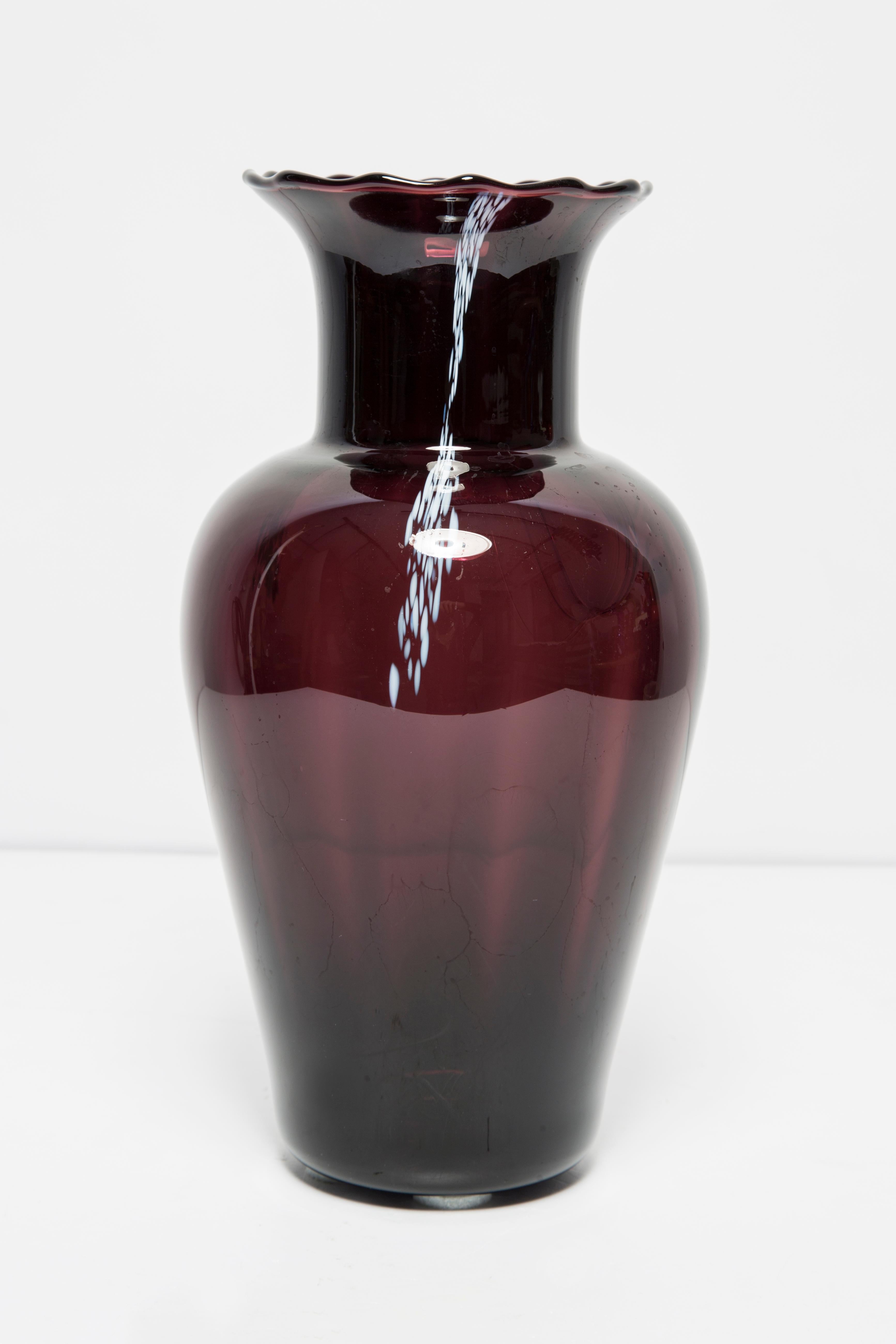 Mid Century Vintage Dark Red Artistic Glass Vase, Europe, 1970s For Sale 1