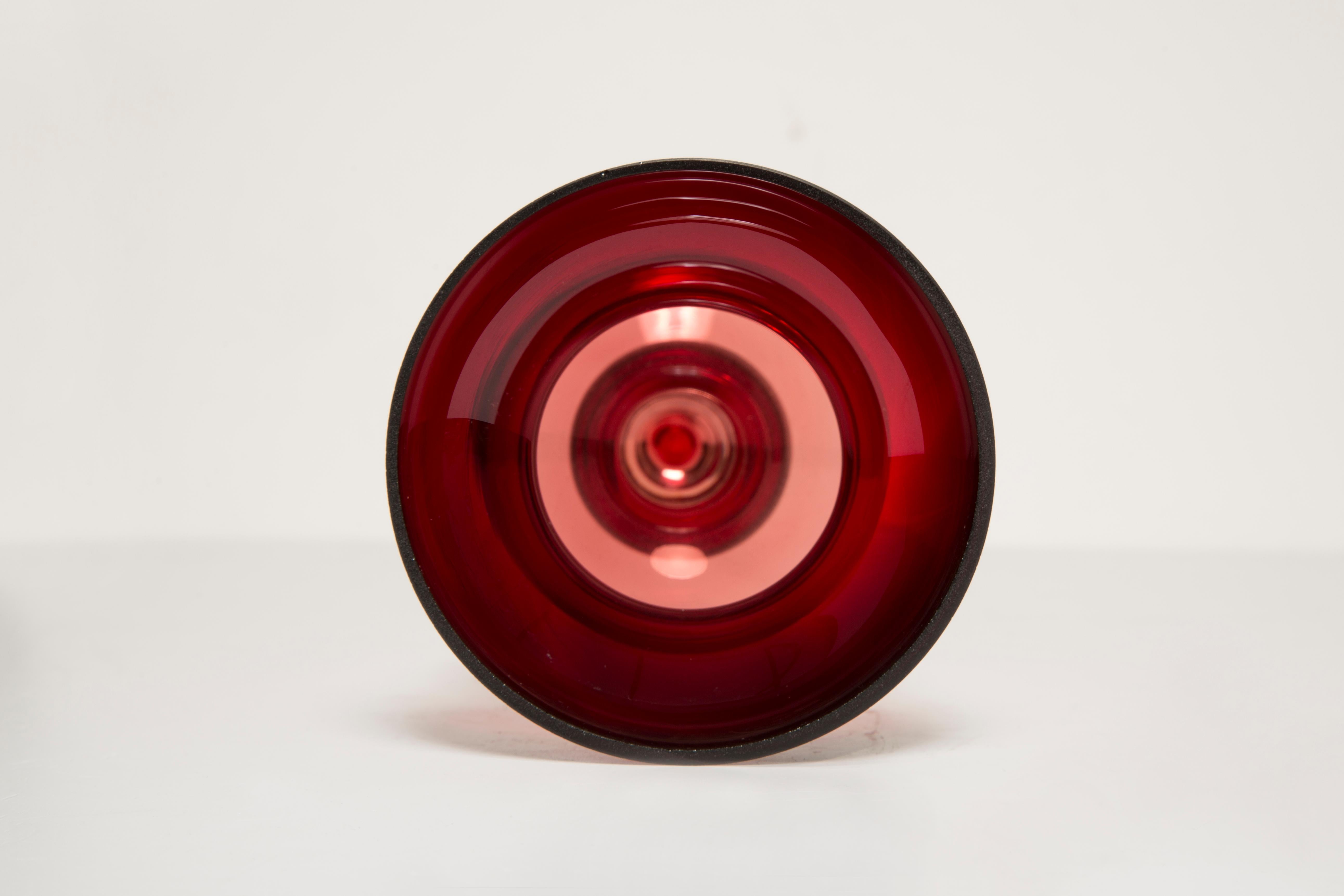 Vaso vintage di metà secolo di colore rosso scuro, Europa, anni '60 in vendita 7