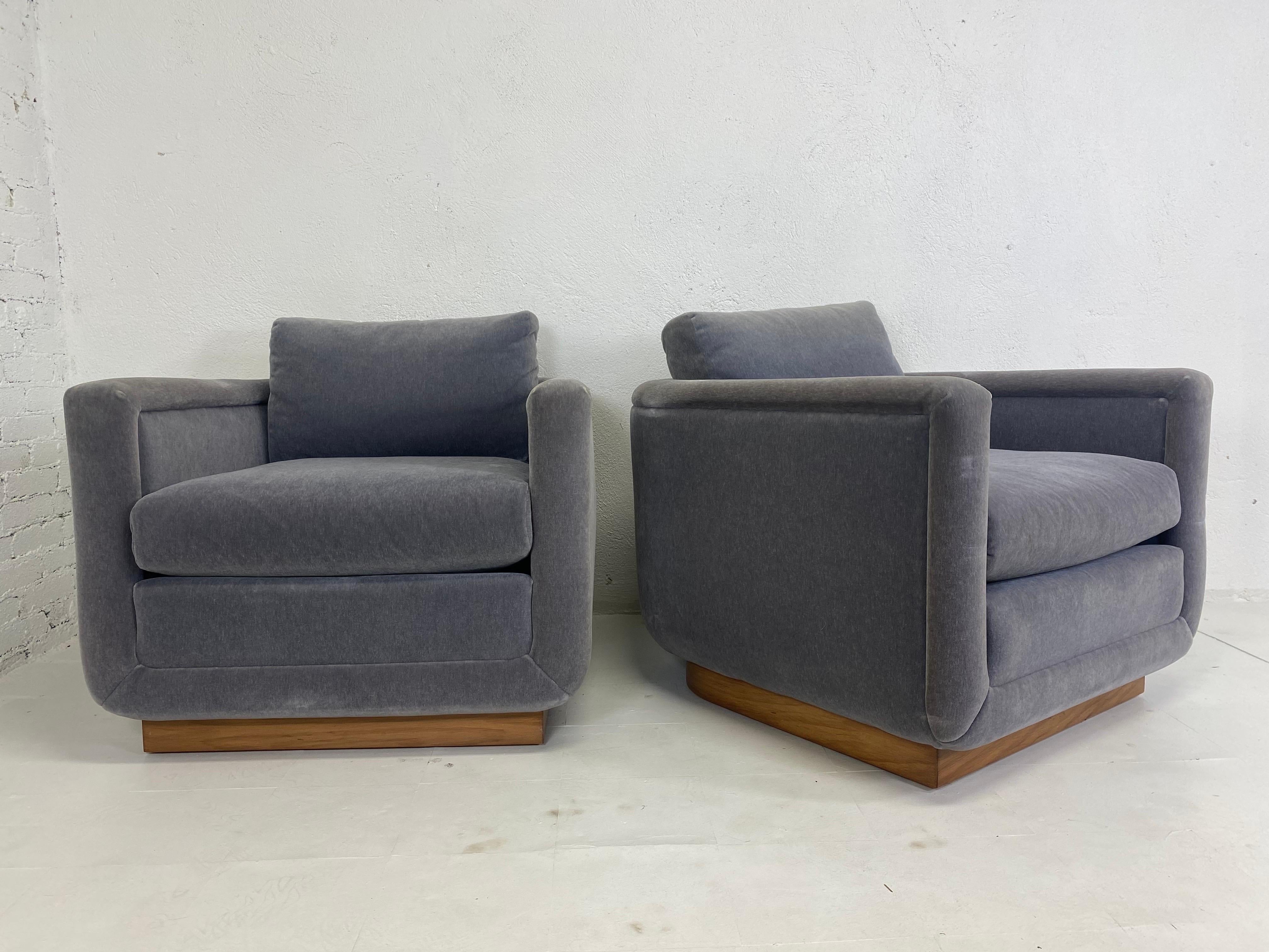 Mid-century vintage deco inspired plush Mohair club shares/a pair 4