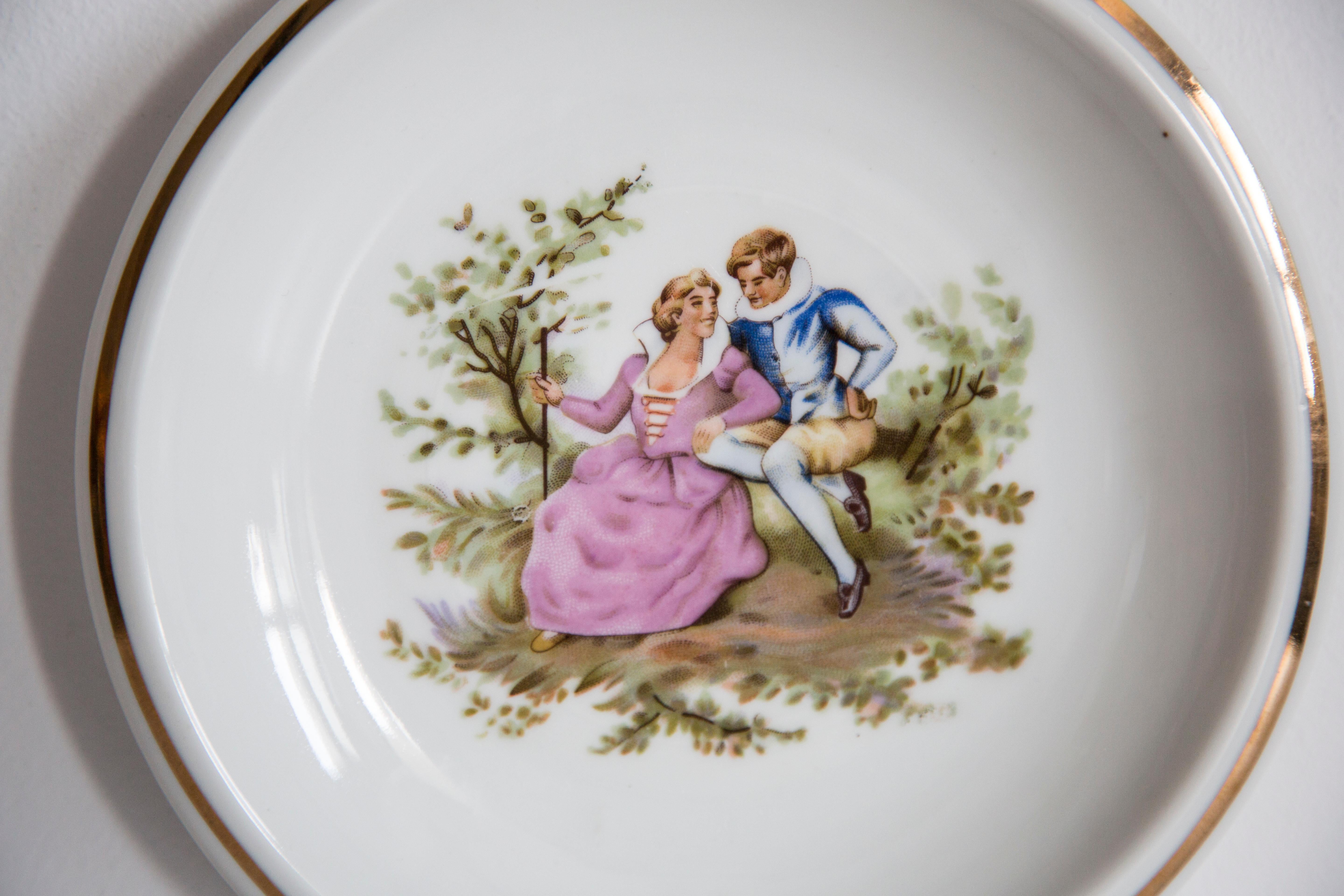 Plato de porcelana decorativa Mid Century Vintage, Pareja, Polonia, años 60 siglo XX en venta