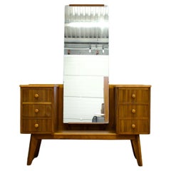 Mid Century Vintage Dressing Table in Walnut from Morris of Glasgow, 1950s
