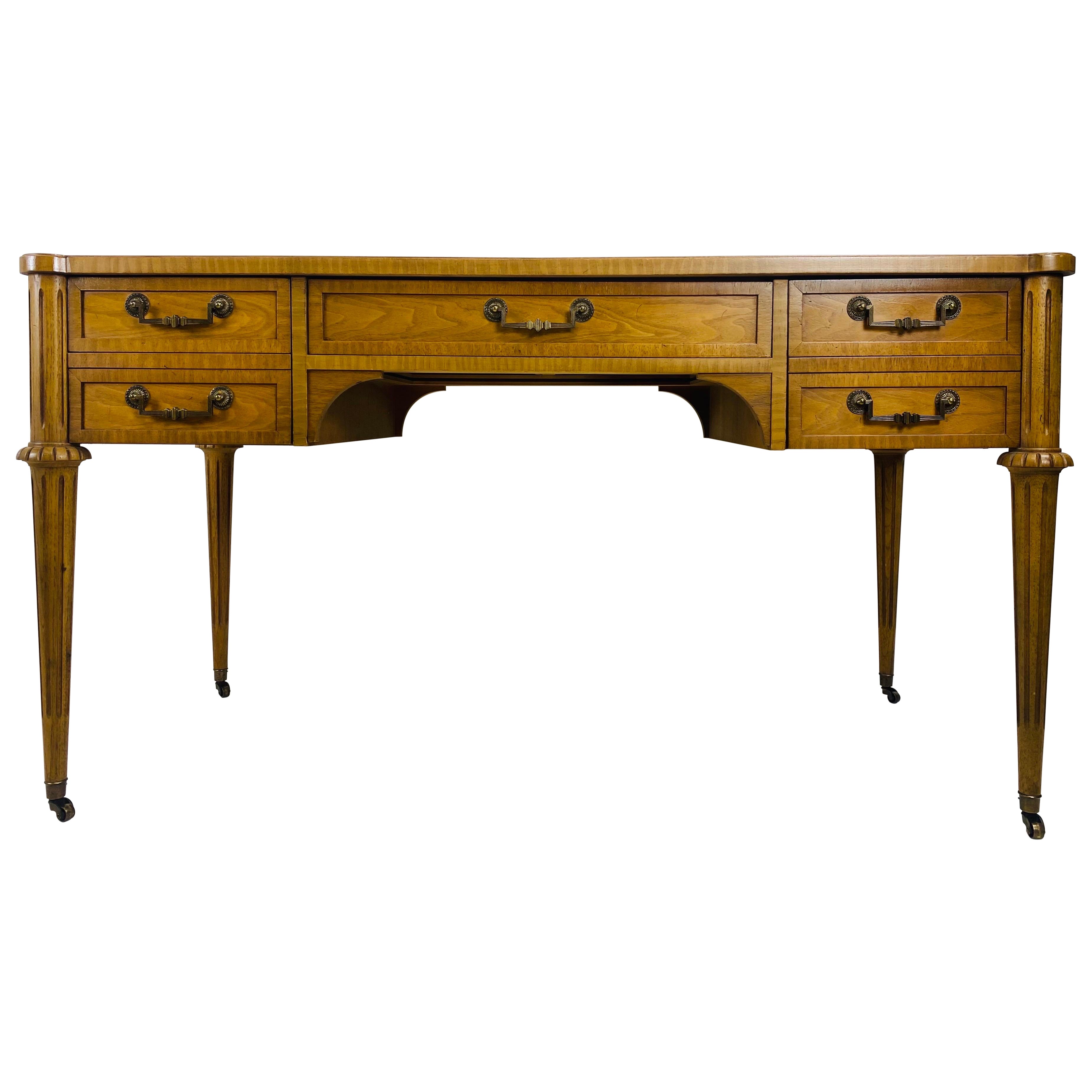 Bureau en cuir de style empire français vintage Drexel du milieu du siècle dernier en vente