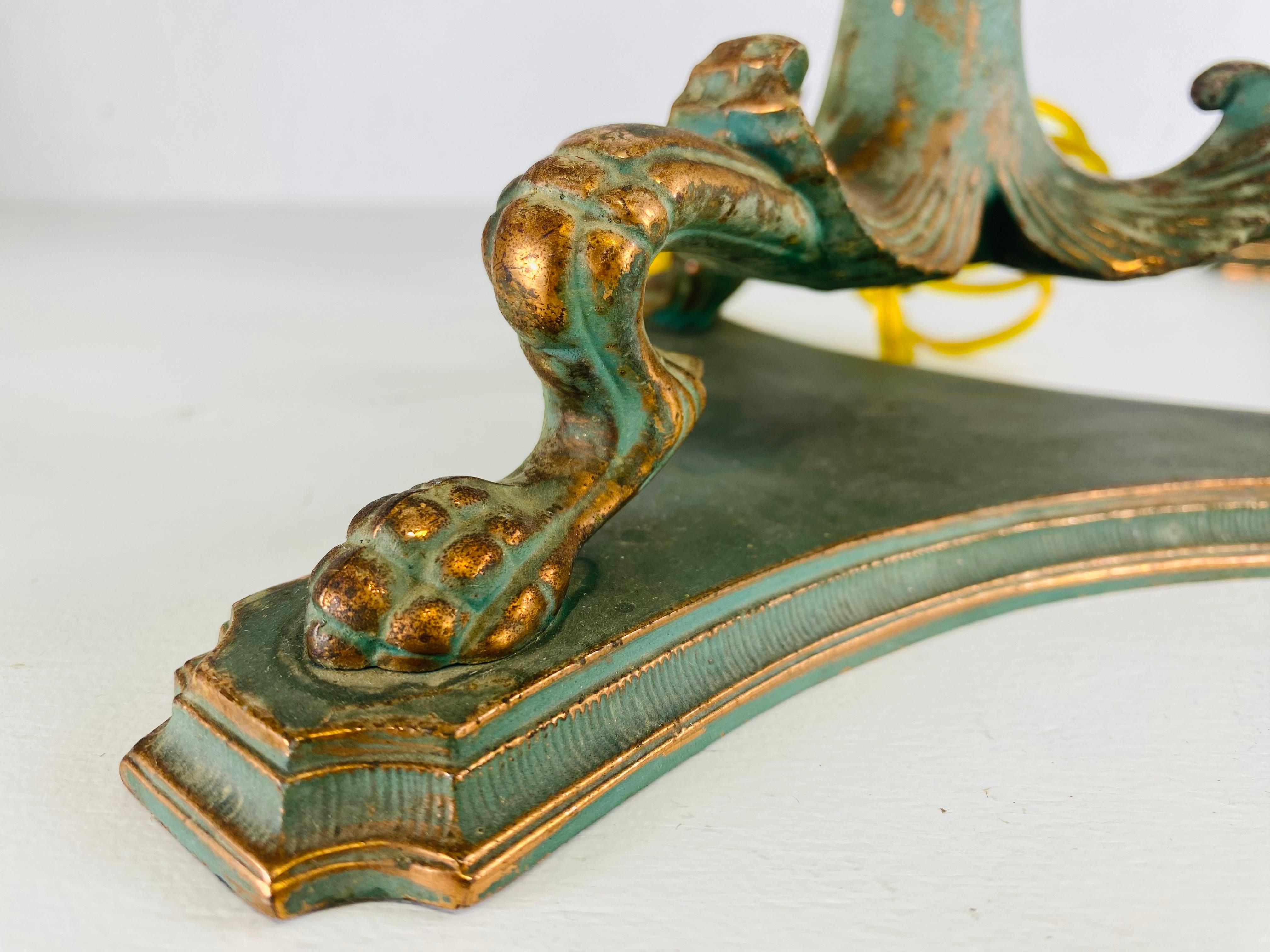 Medio. Par de lámparas de estilo neoclásico elegantes de época del siglo XIX Imperio en venta