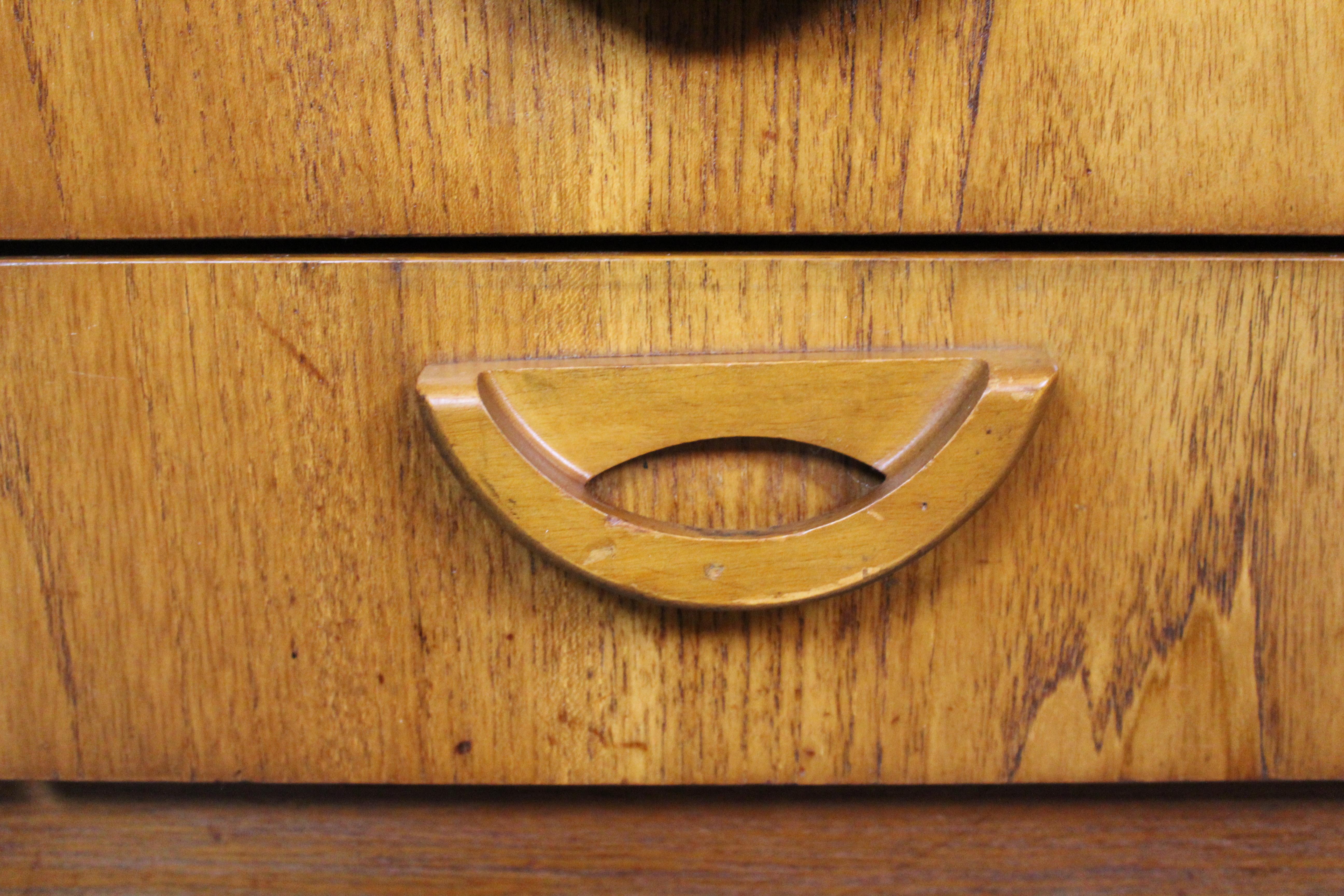 Englisches Vintage-Sideboard aus Teakholz von Beautility Furniture aus der Mitte des Jahrhunderts im Angebot 12