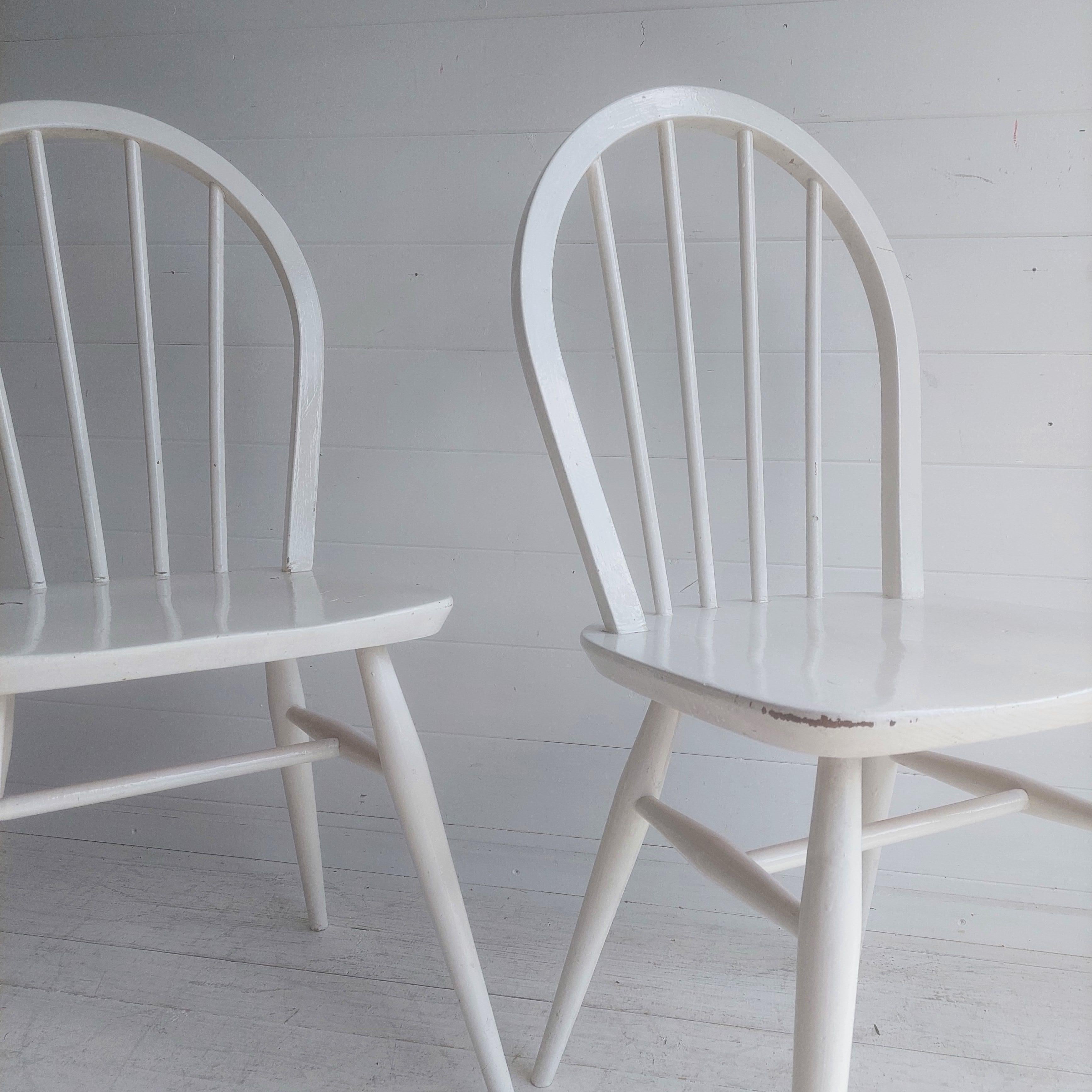 20th Century Mid Century Vintage Ercol Hoop Backed Dining Chairs Model 400, 1960's Set Of 2 For Sale