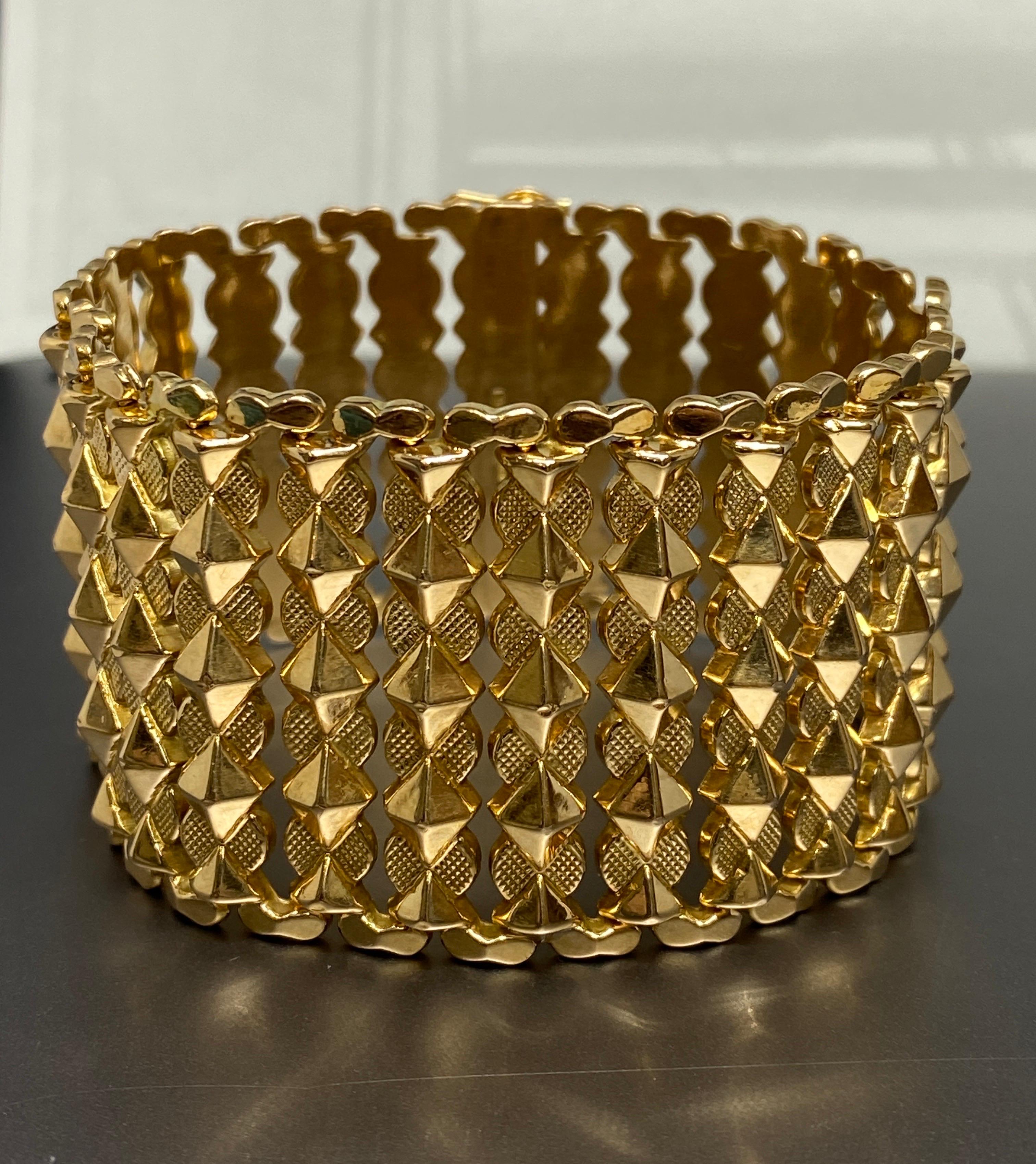 Mid Century Vintage Extra Wide 18k Yellow Gold Geometric Link Italian Bracelet 9