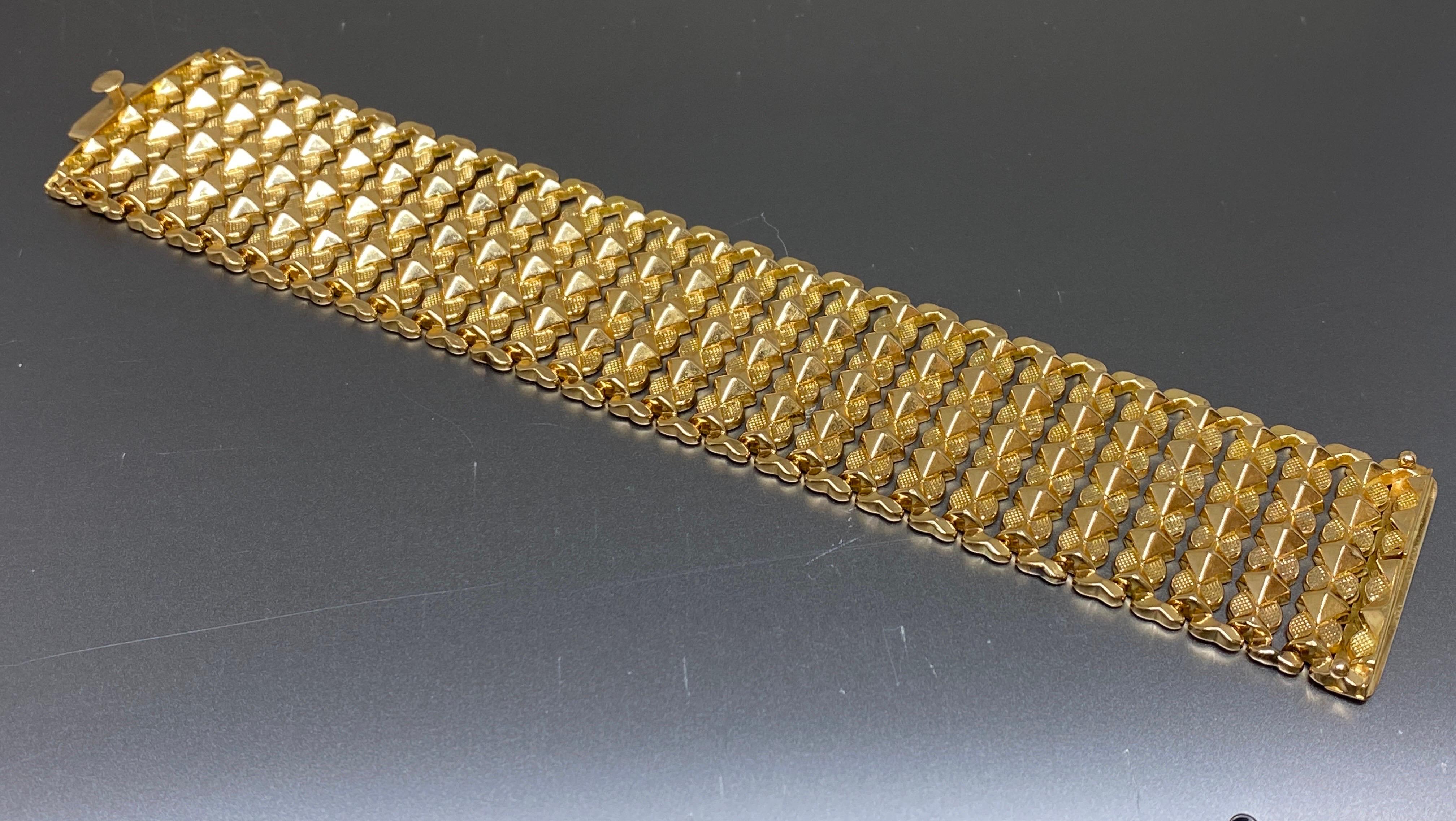 Mid Century Vintage Extra Wide 18k Yellow Gold Geometric Link Italian Bracelet 3