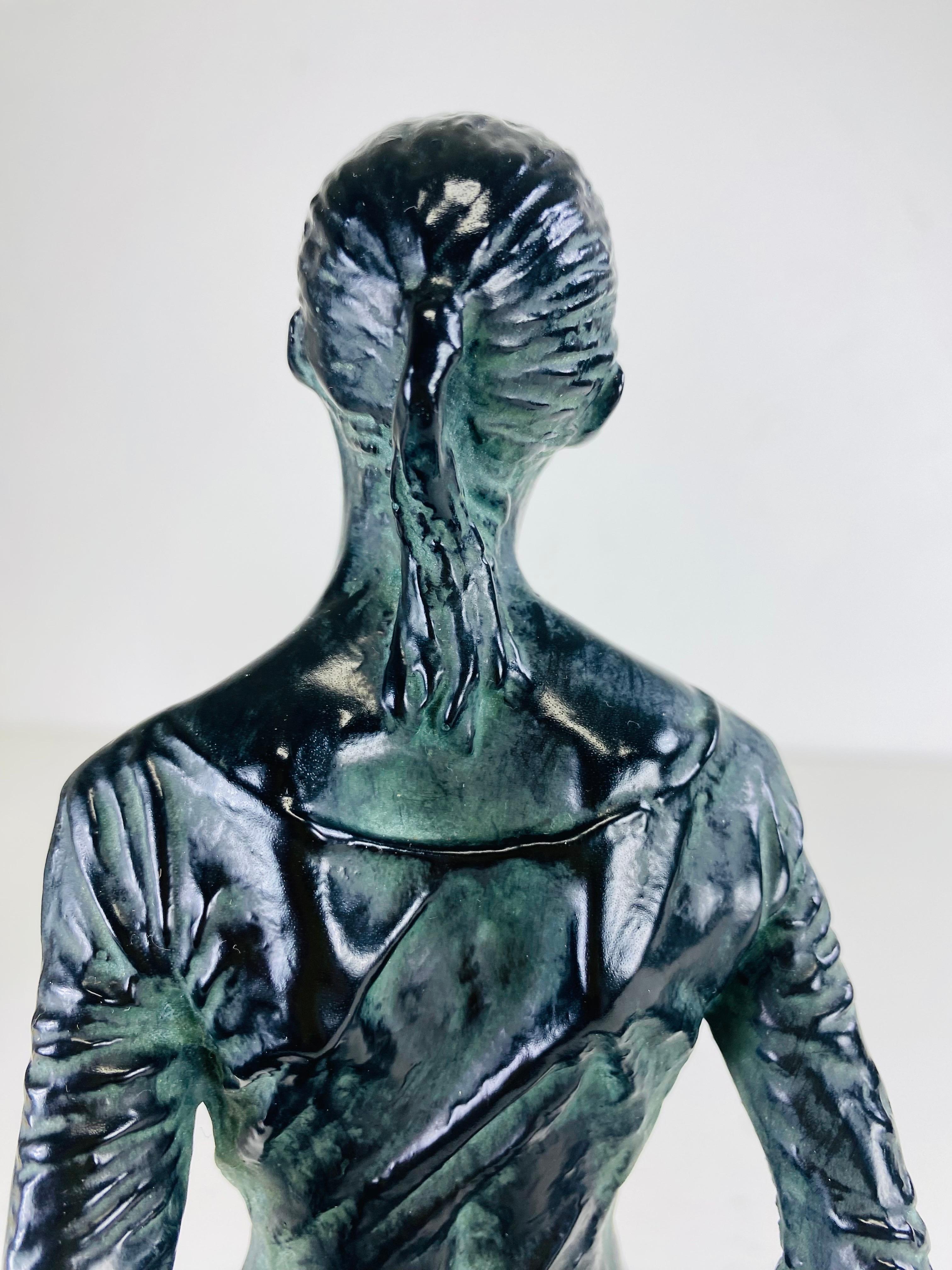 Skulptur einer Ballerina aus der Mitte des Jahrhunderts im Angebot 2