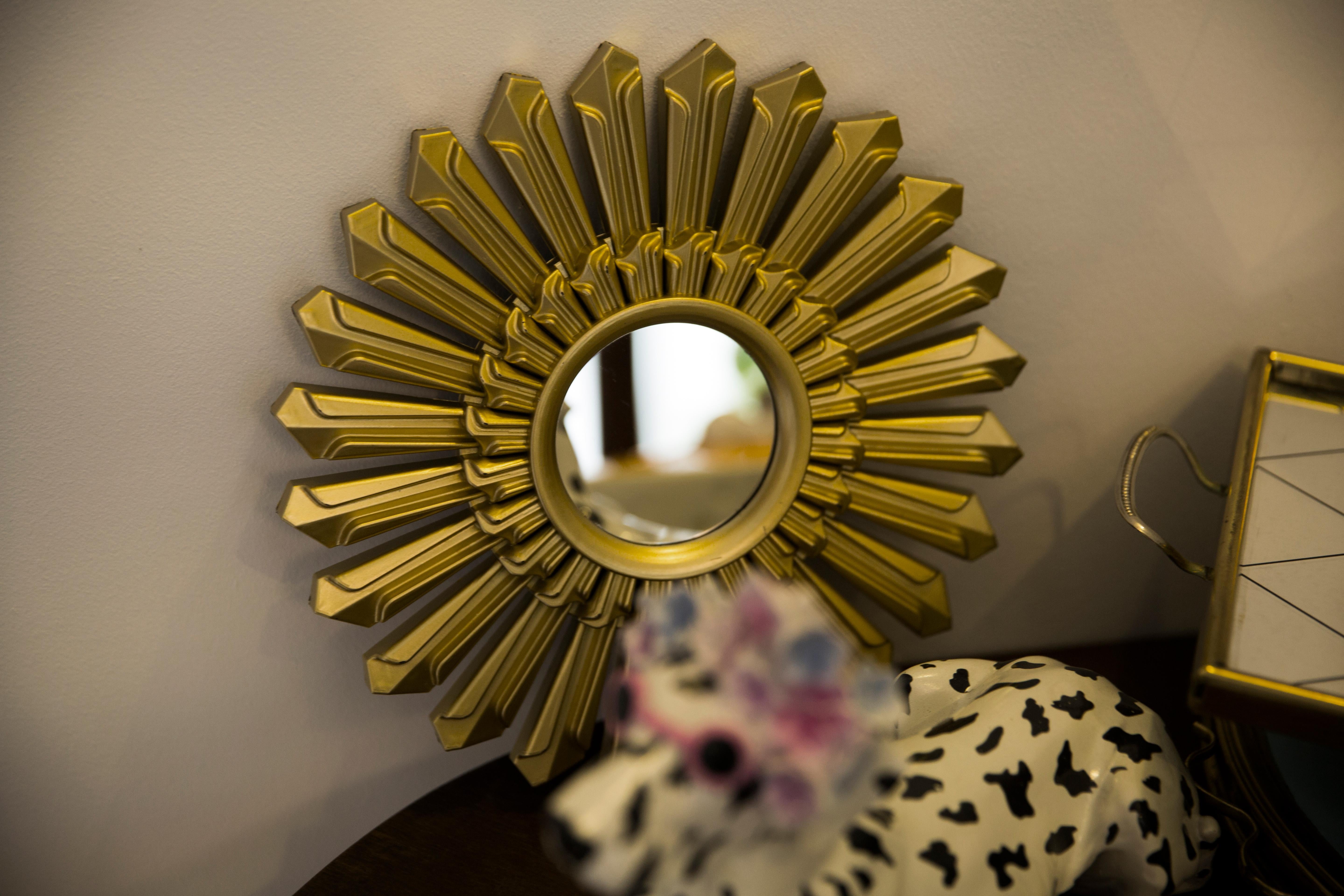 Mid-Century Modern Midcentury Vintage Gold Italian Small Sunburst Mirror, Italy, 1960s For Sale