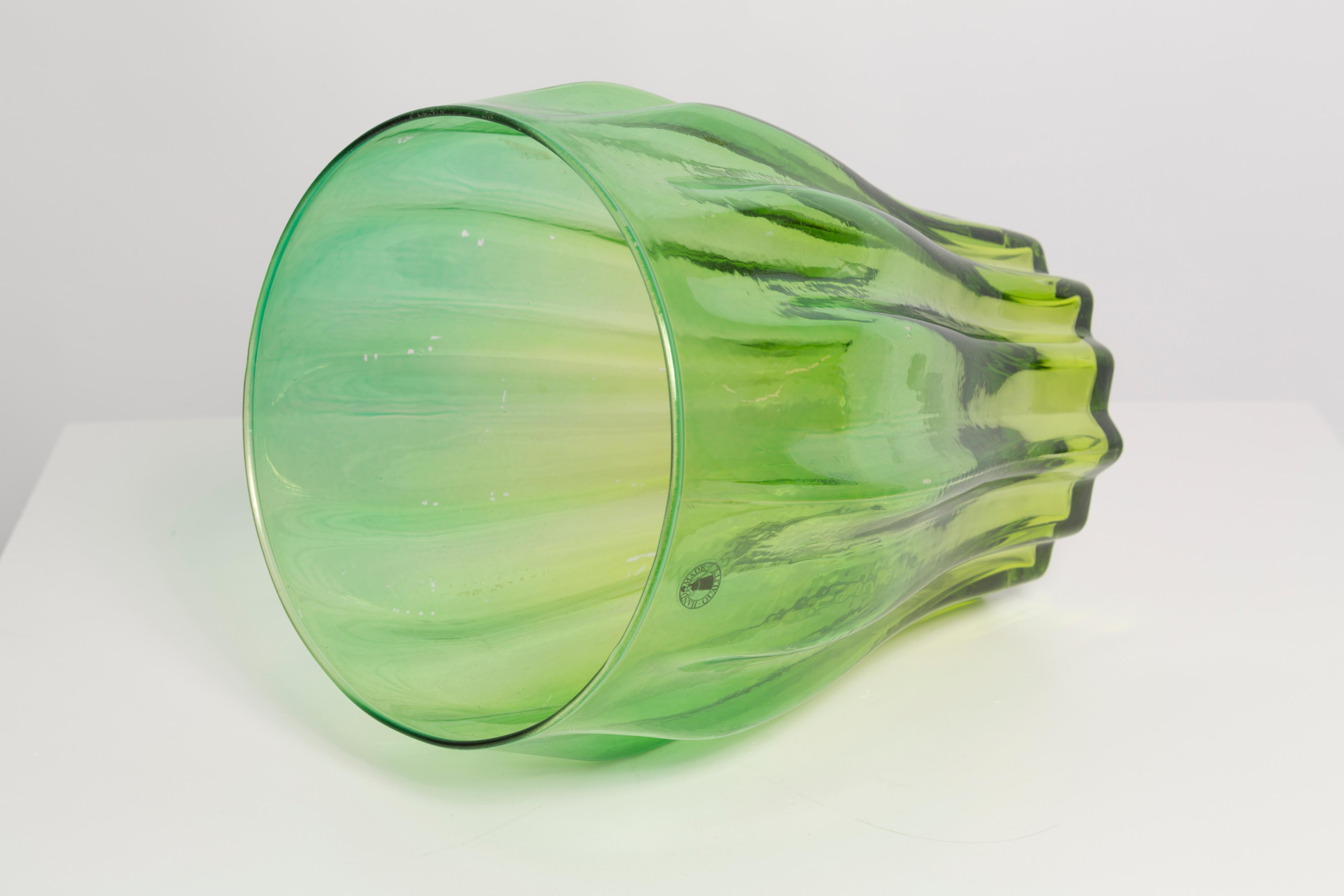 Mid Century Vintage Green Big Glass Vase, Italy, 2000s 4