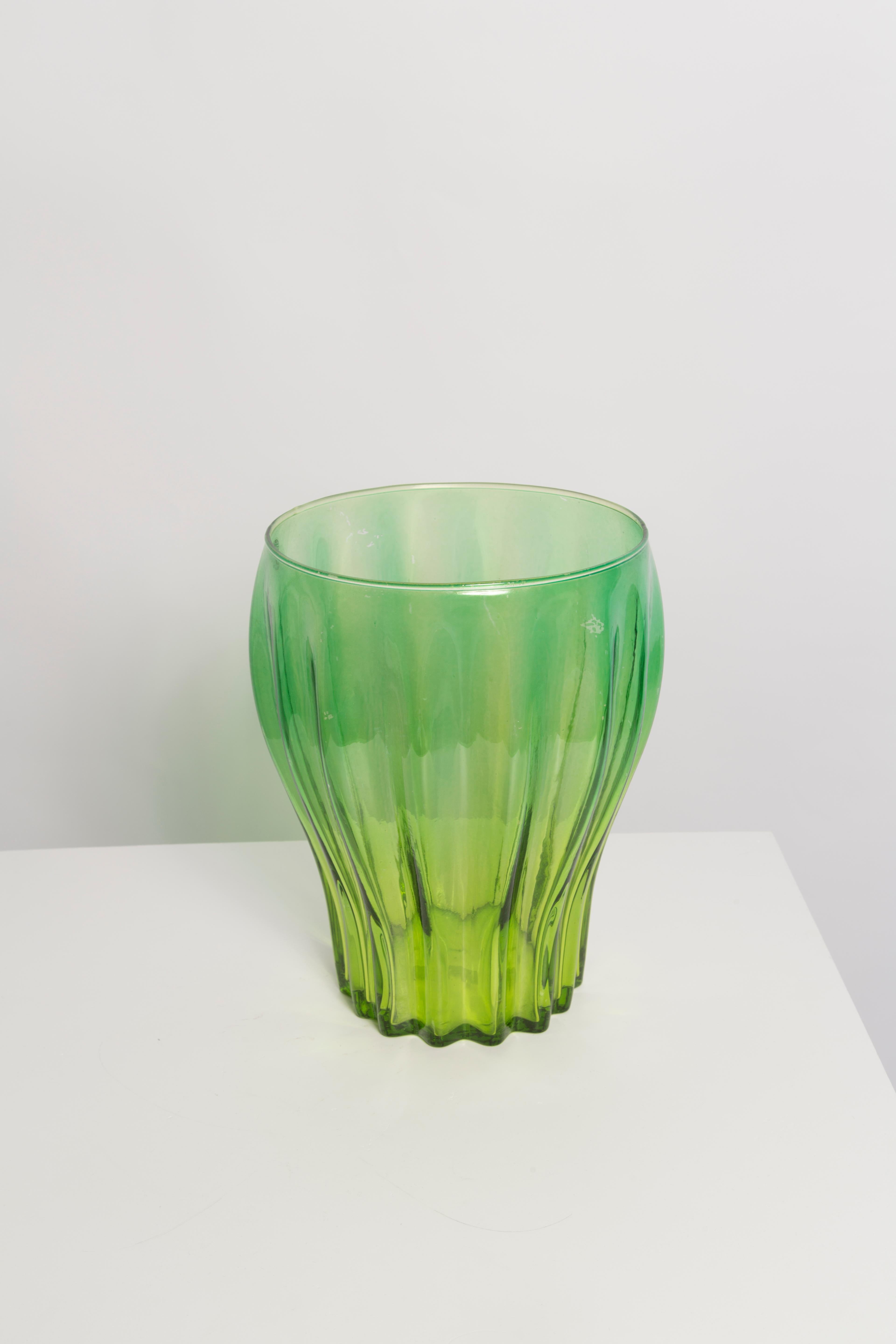 Mid Century Vintage Green Big Glass Vase, Italy, 2000s 1