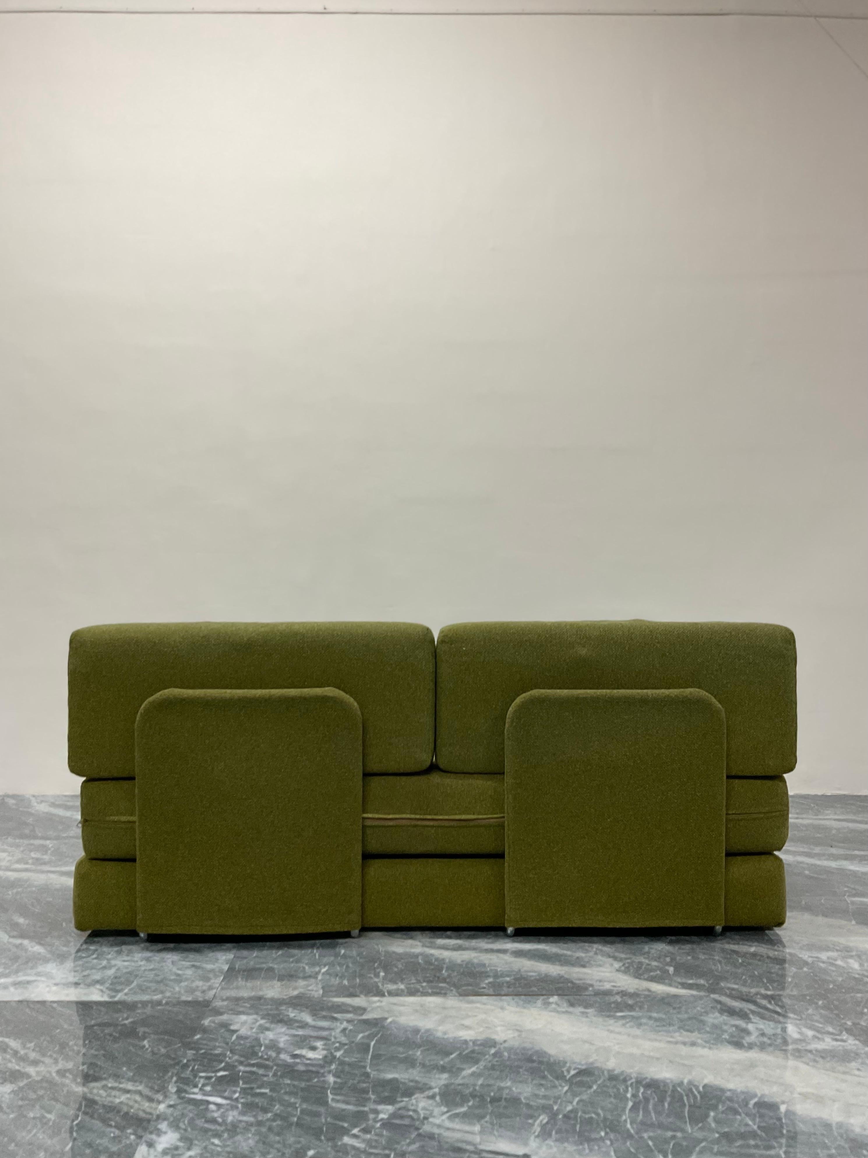 Mid-Century Modern Mid-Century Vintage Green Sofa and Convertible Bed, 1970s