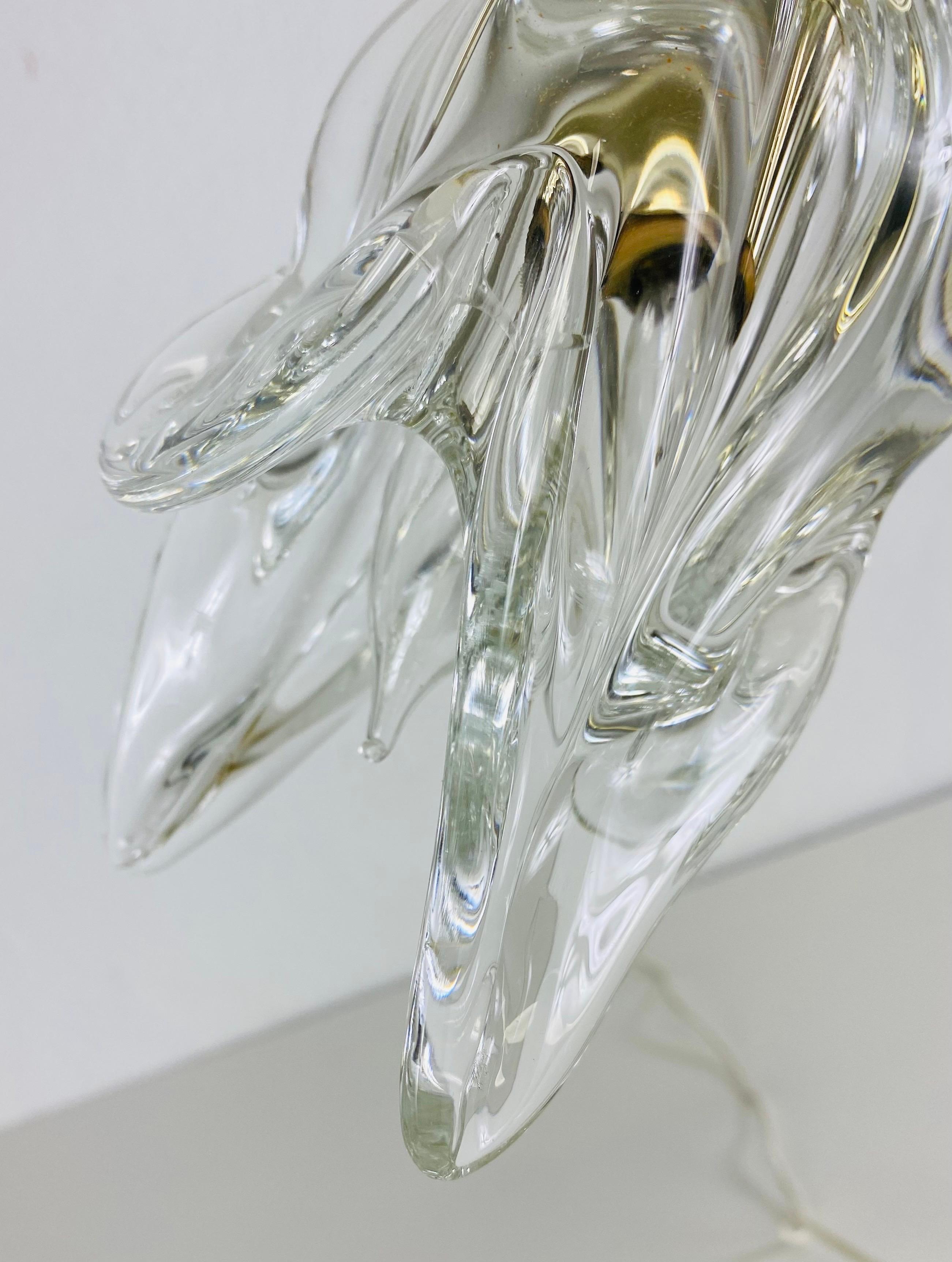 Mid century vintage mundgeblasenen italienischen Murano klar Glas Calla Lilie Lampe (Italienisch) im Angebot