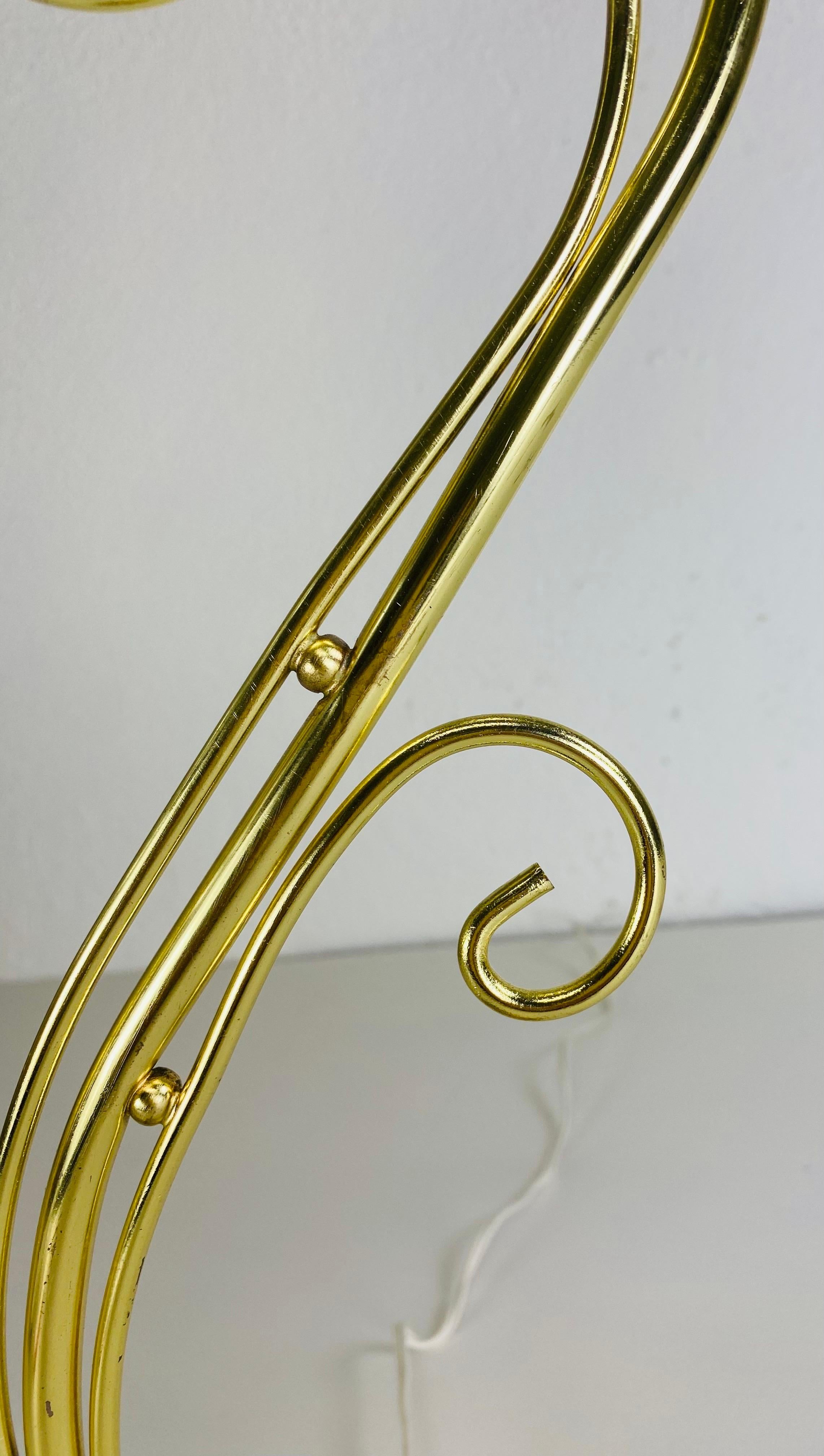 Mid century vintage mundgeblasenen italienischen Murano klar Glas Calla Lilie Lampe (Messing) im Angebot