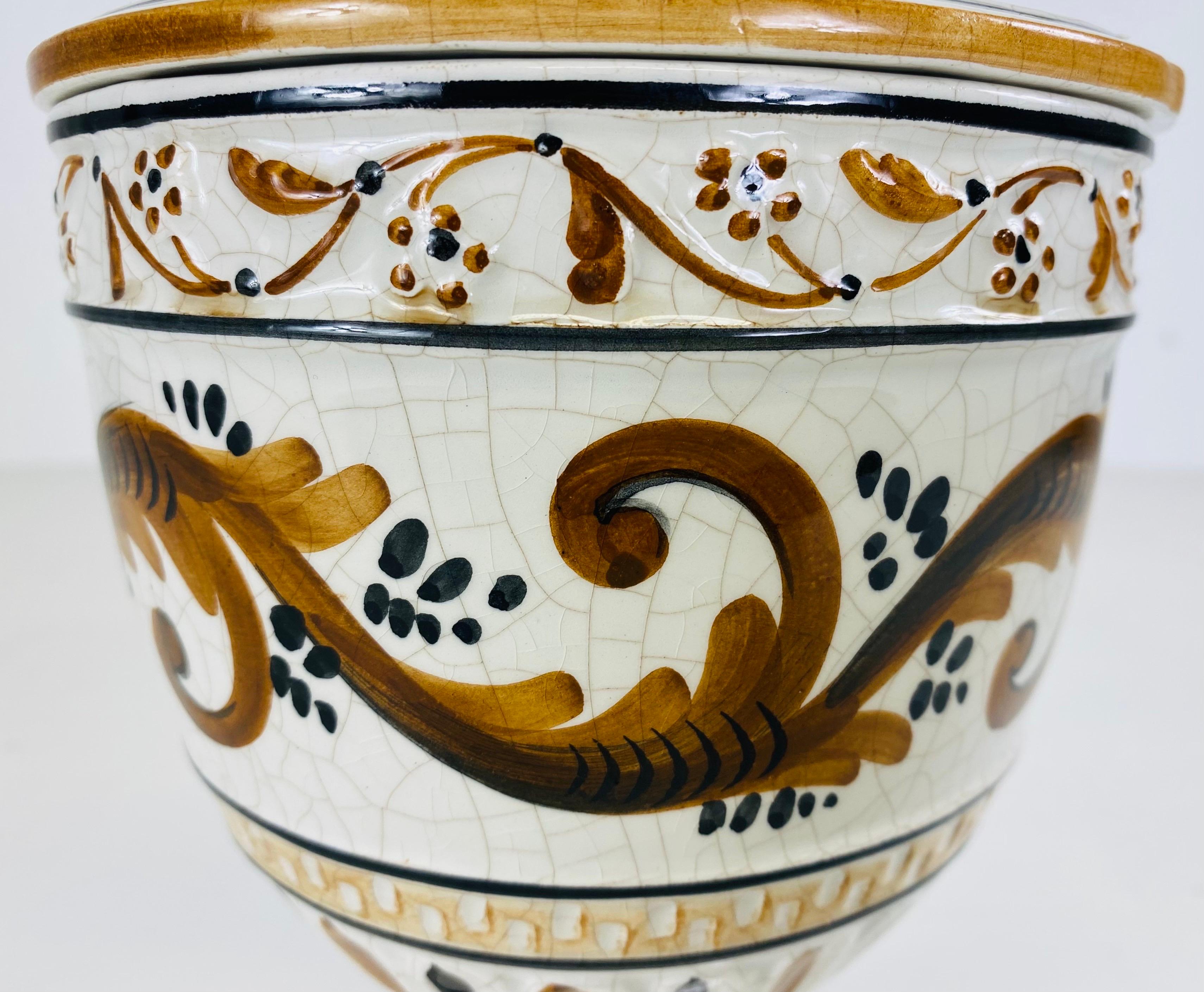 Classical Roman Mid century vintage hand-painted Italian pottery urn with lid. For Sale