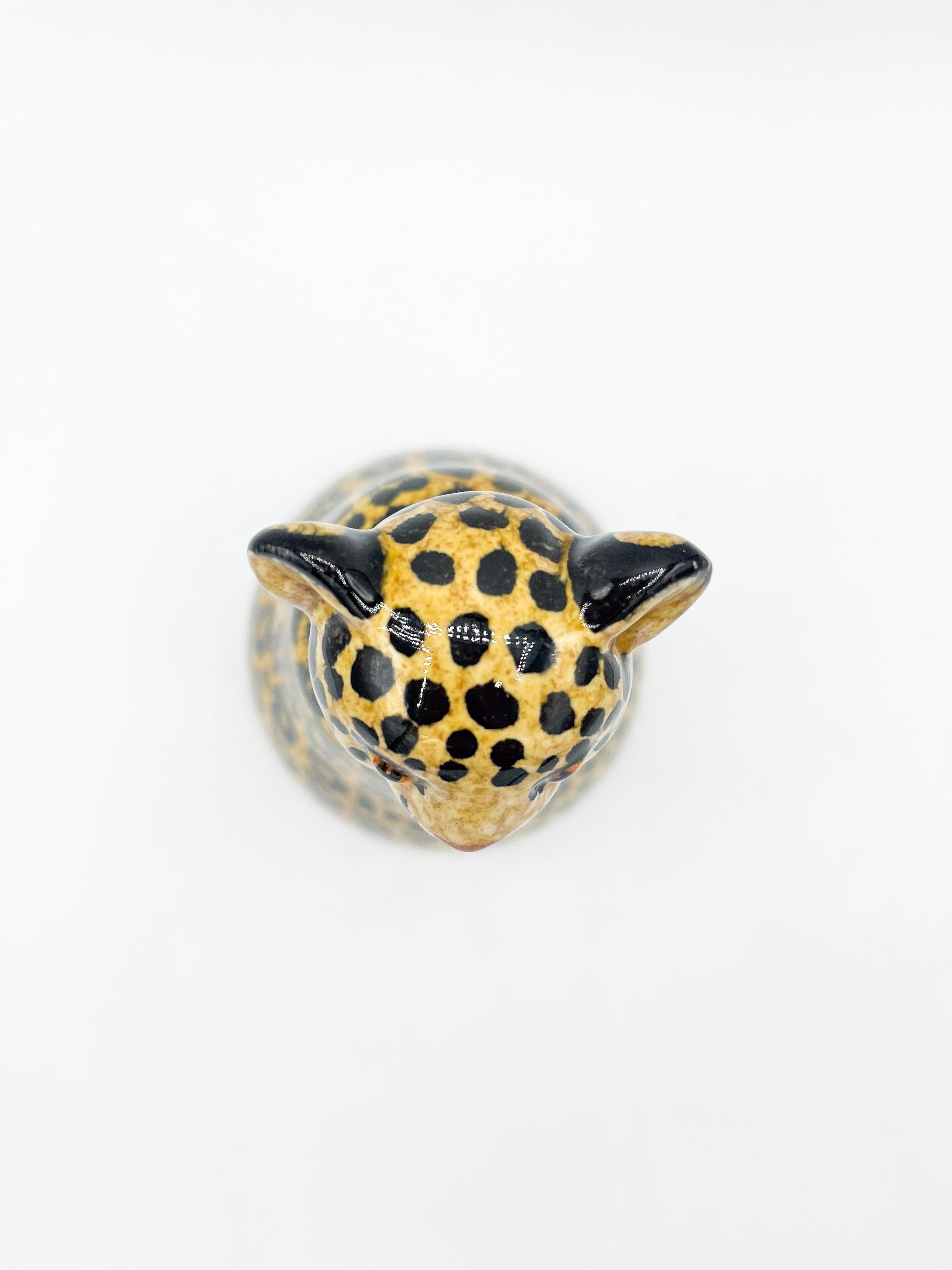 Mid Century Vintage Italian Terracotta Cheetah Glazed Bell Accessory 1970s In Good Condition For Sale In Toronto, CA