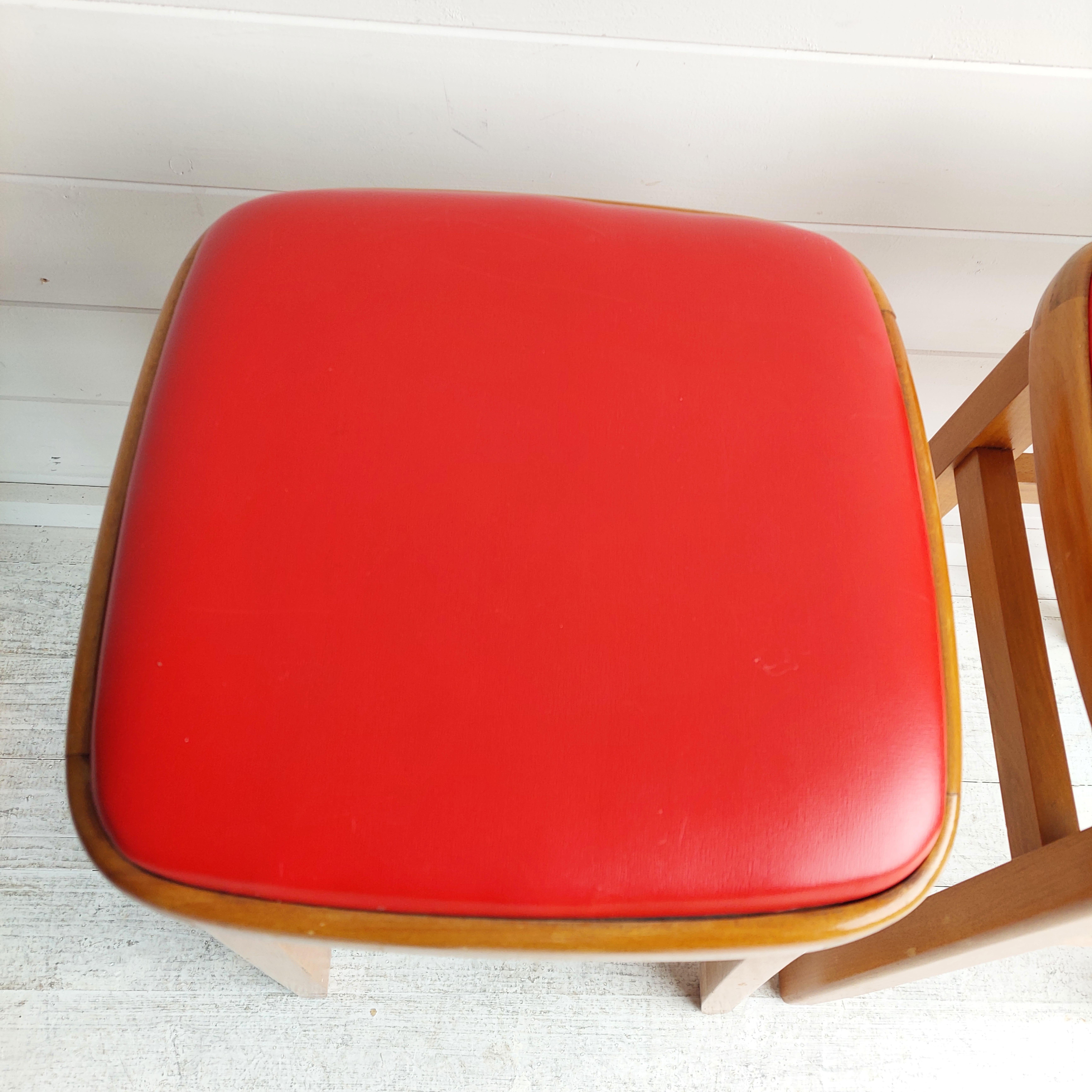 Mid Century Vintage Kitchen stools beech and vinyl, Set of 2 , 60s In Good Condition In Leamington Spa, GB
