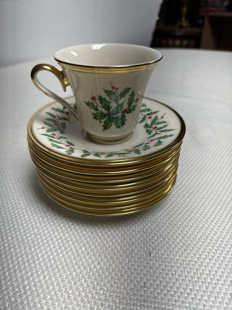 Vintage Lenox Urlaubs-Esszimmer-Set für 8 Personen, Mid-Century (Knochen) im Angebot
