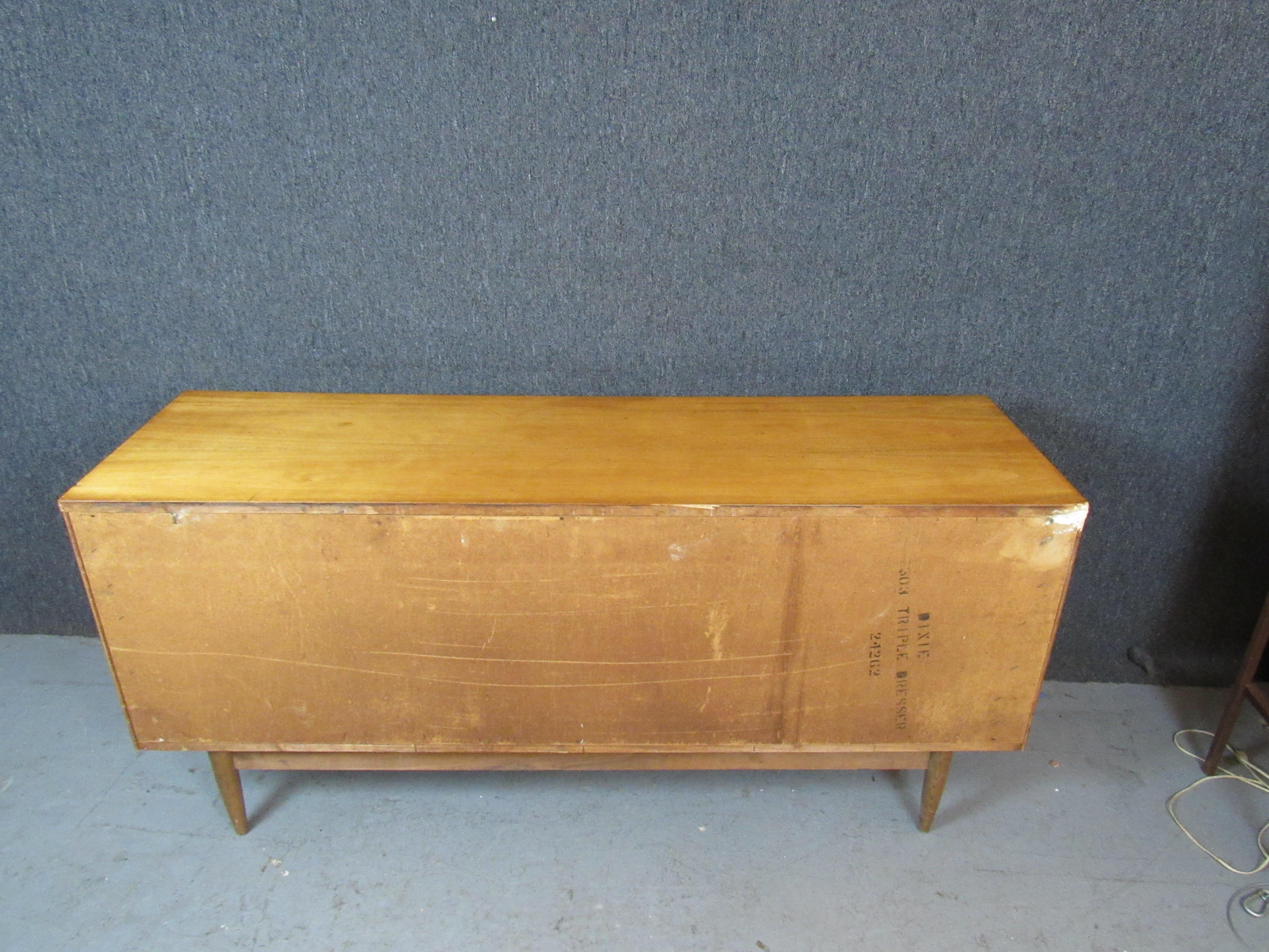 Carved Mid-Century Vintage Maple Dresser by Dixie Furniture For Sale