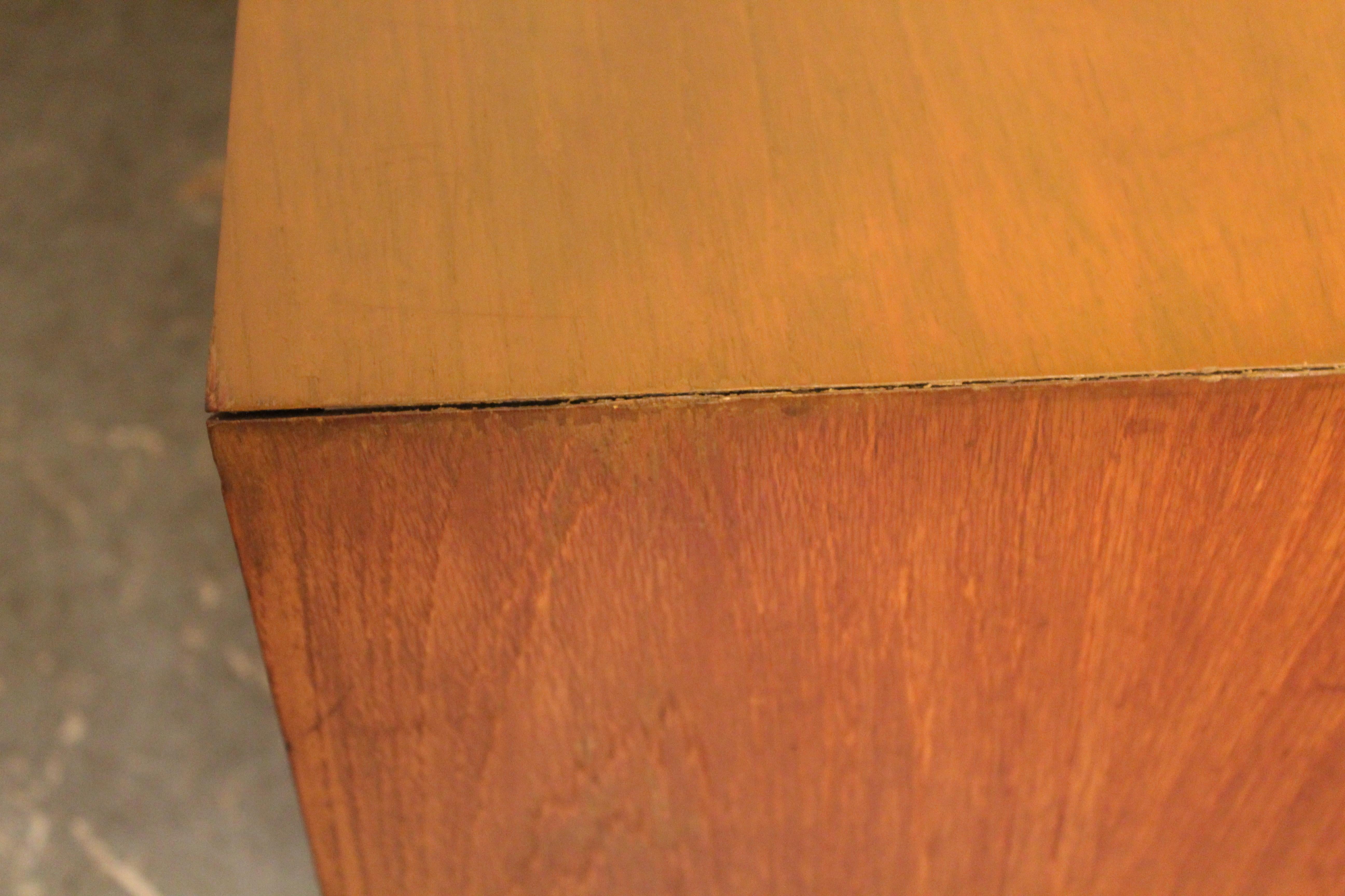 Mini credenza da ufficio vintage di metà secolo in vendita 9