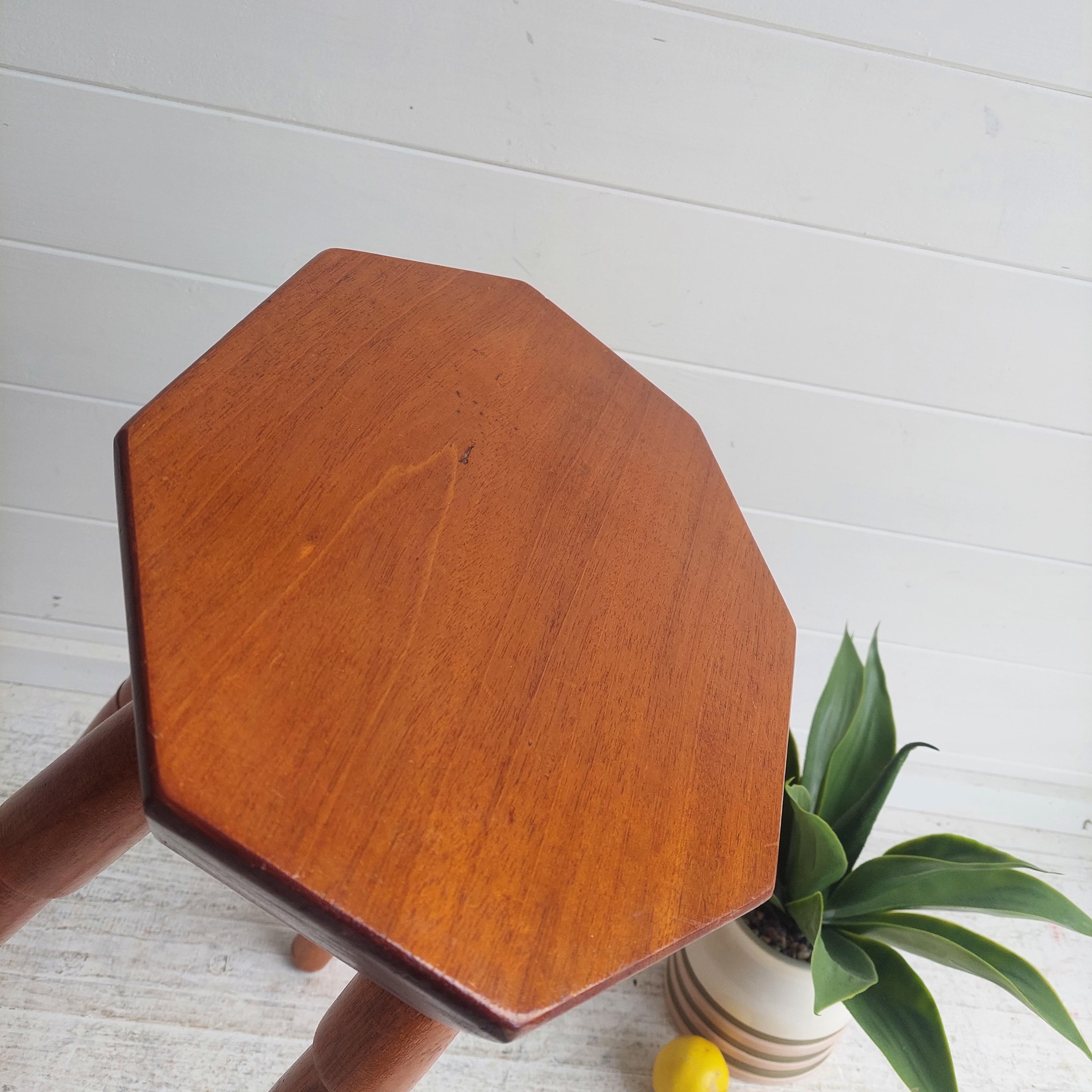 Mid Century Vintage octagonal solid wood stool, 1960 For Sale 2