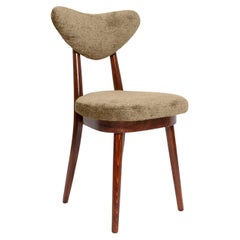 Silla de Terciopelo Corazón Verde Oliva Mid Century Vintage, Europa, años 60